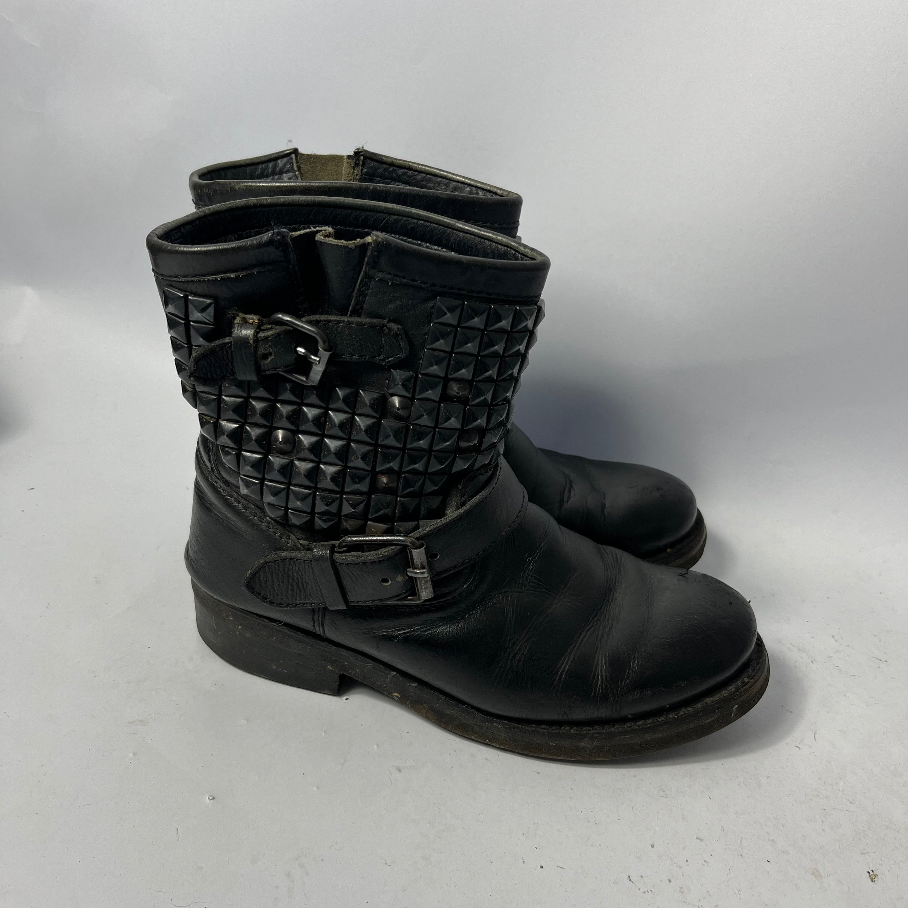 VINTAGE ASH BOOTS EU38