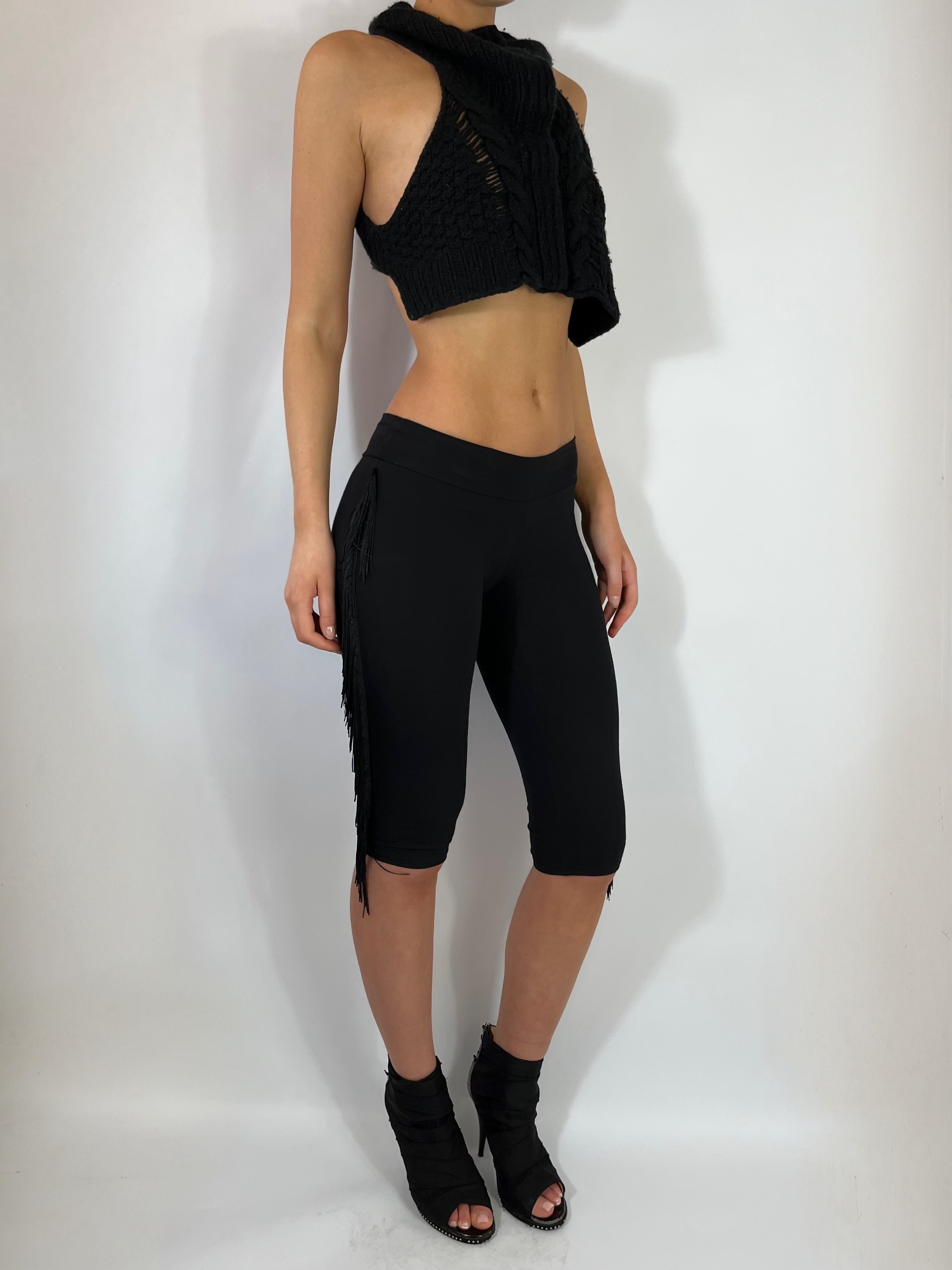 ULTRA LOW RISE CAPRI PANTS IN BLACK FRINGE