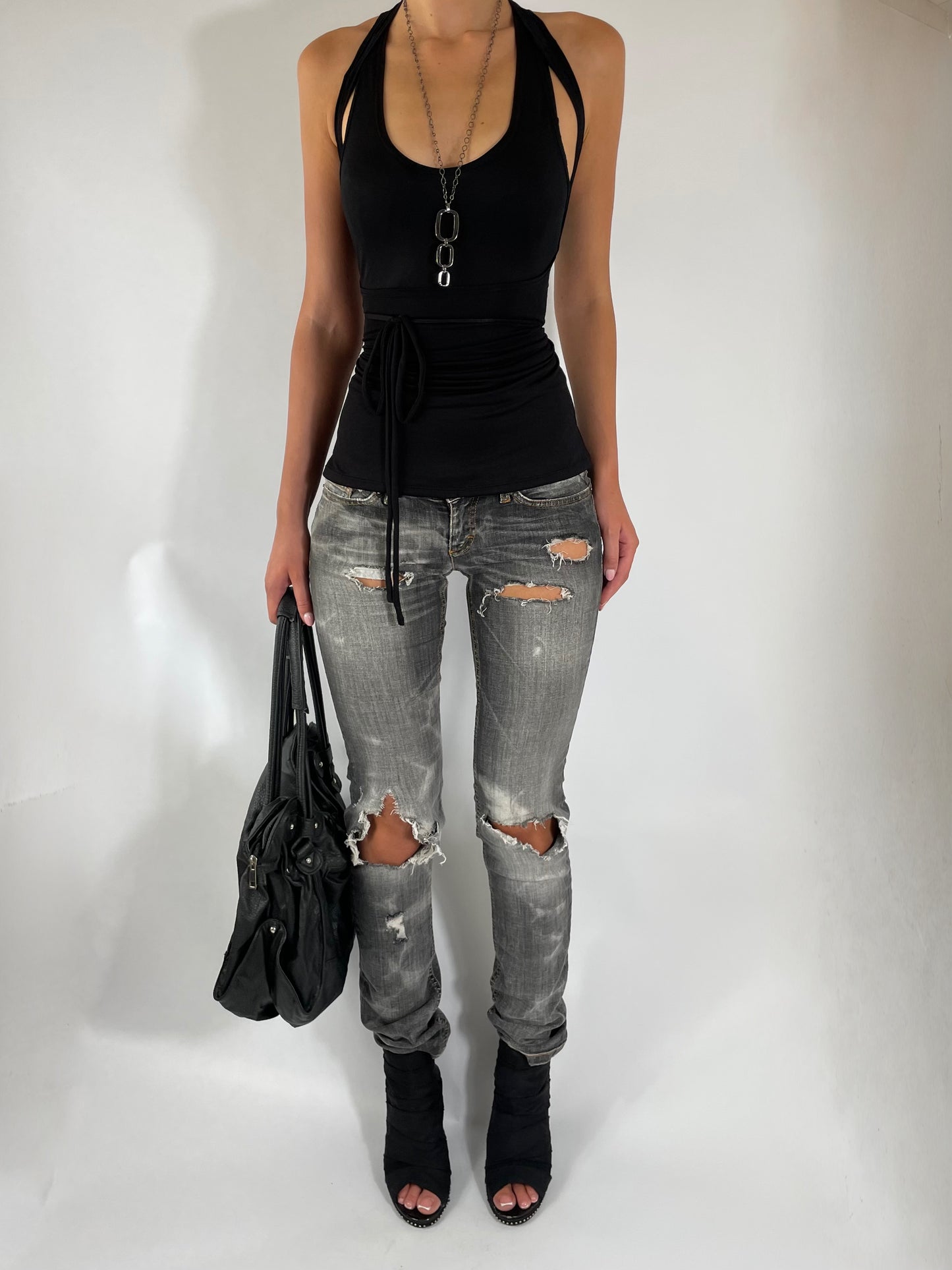 TWO LAYER TIE TOP IN BLACK