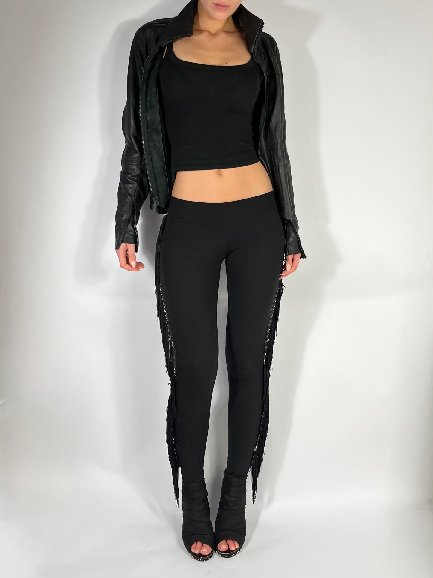 黑色超低腰緊身褲