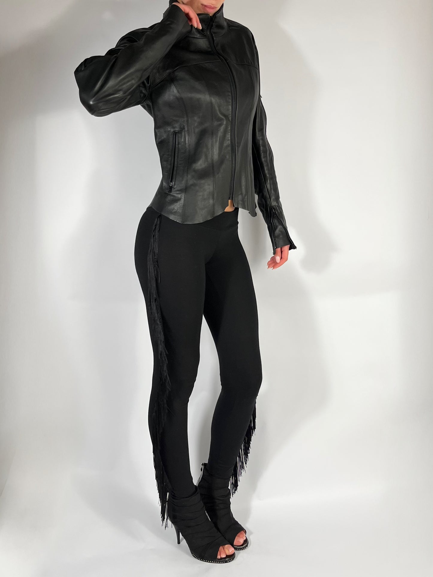 黑色超低腰緊身褲