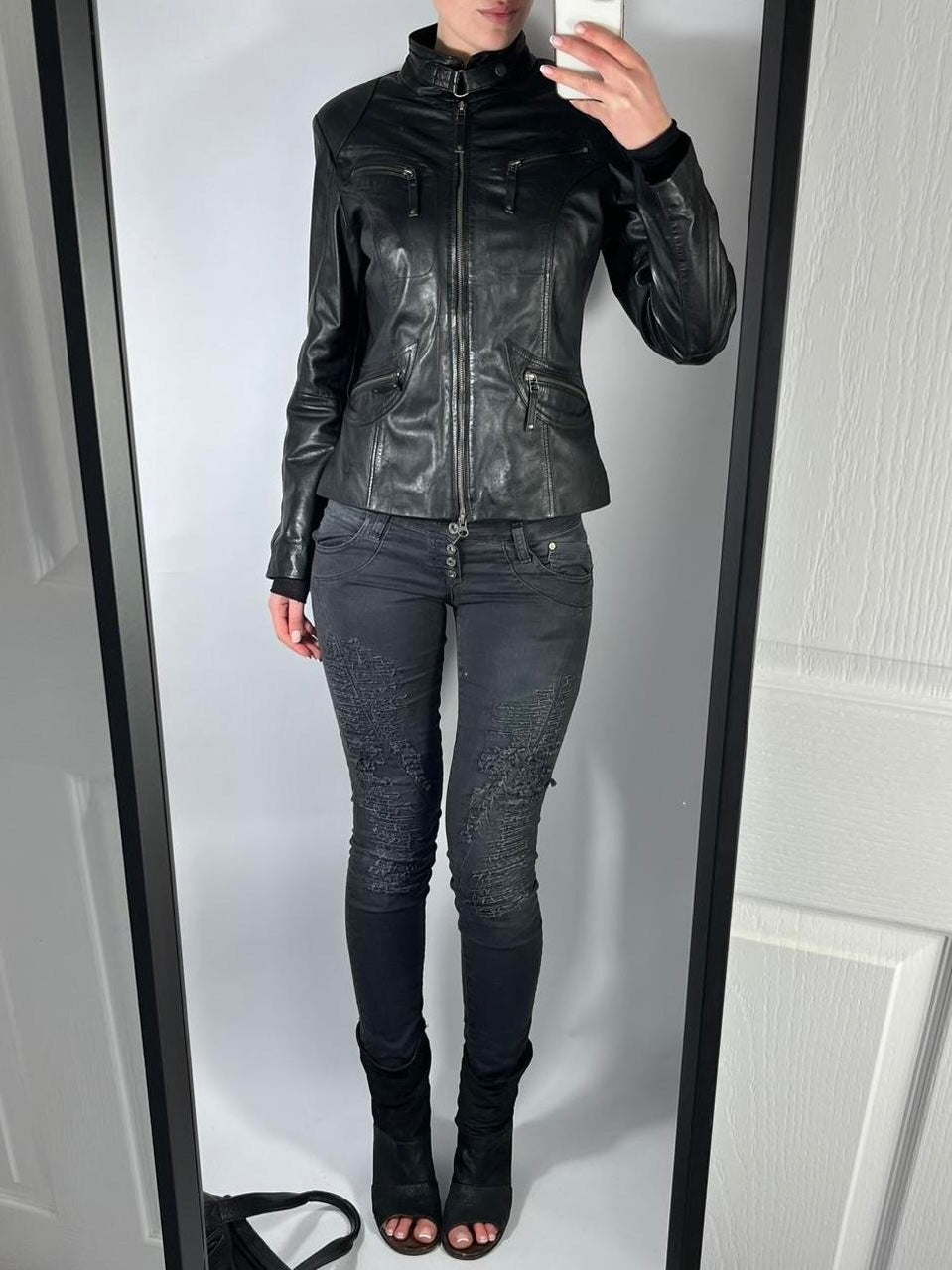 VINTAGE LEATHER JACKET