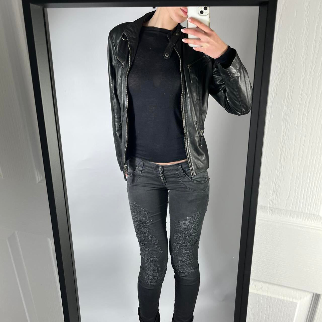 VINTAGE LEATHER JACKET