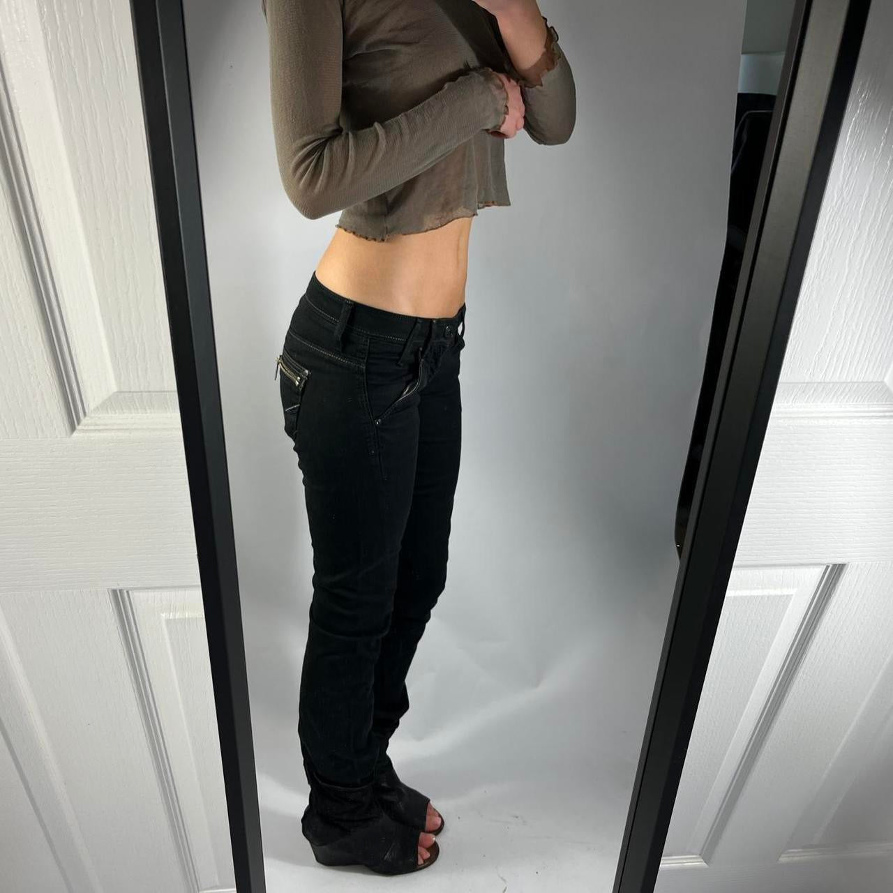 VINTAGE 2004 GUESS LOW RISE JEANS SIZE 27 BNWT