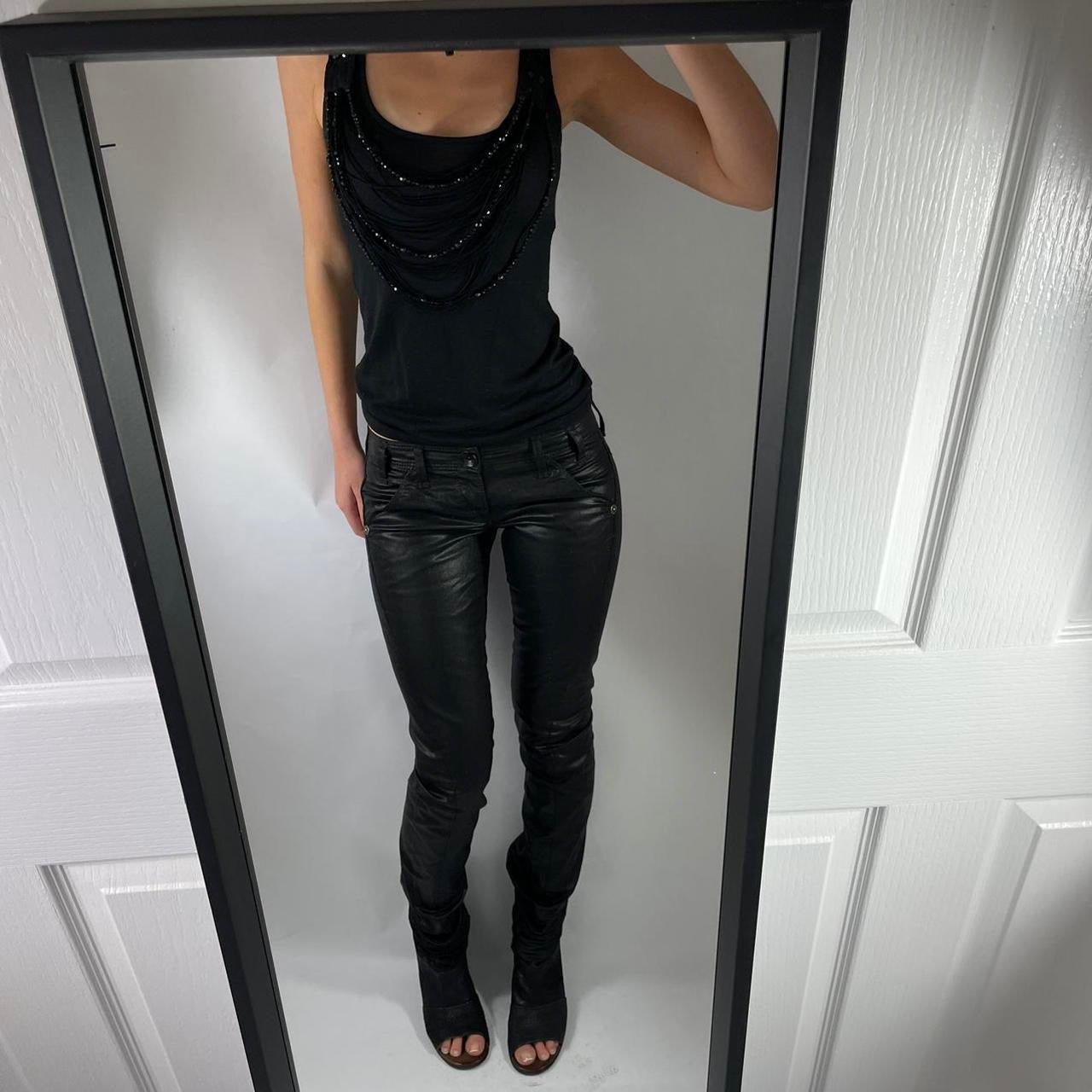 VINTAGE 2004 GUESS LOW RISE JEANS SIZE 26