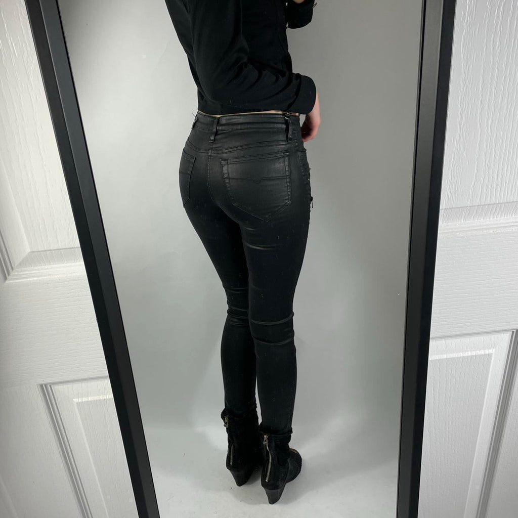 VINTAGE DIESEL MID RISE JEANS SIZE 26
