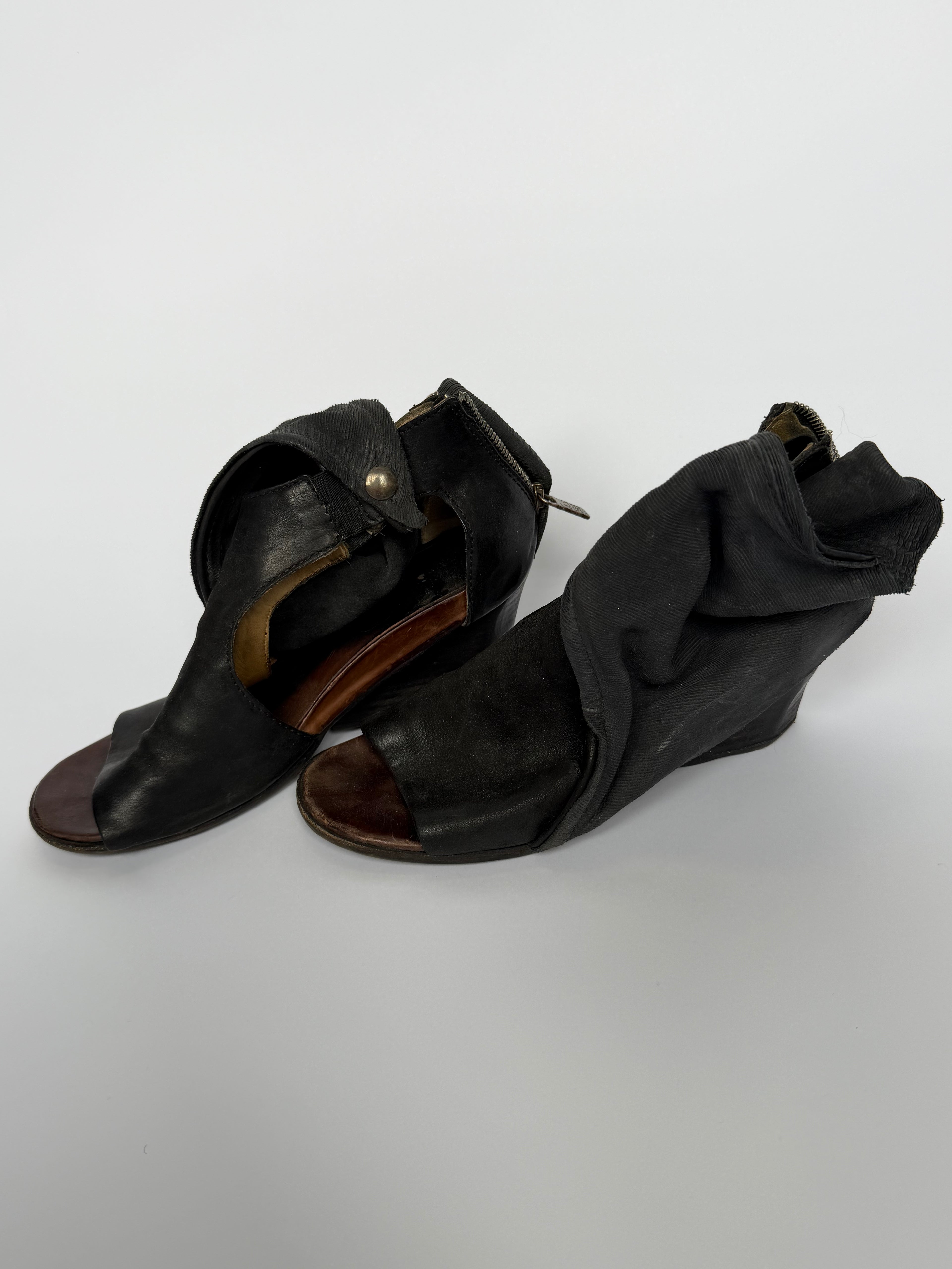 VINTAGE AS98 HEELS EU39