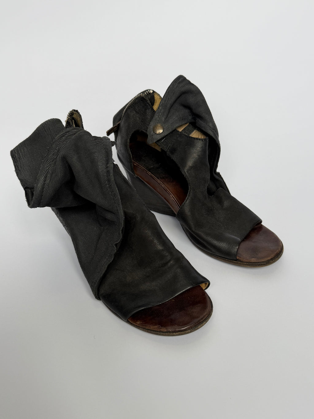 VINTAGE AS98 HEELS EU39