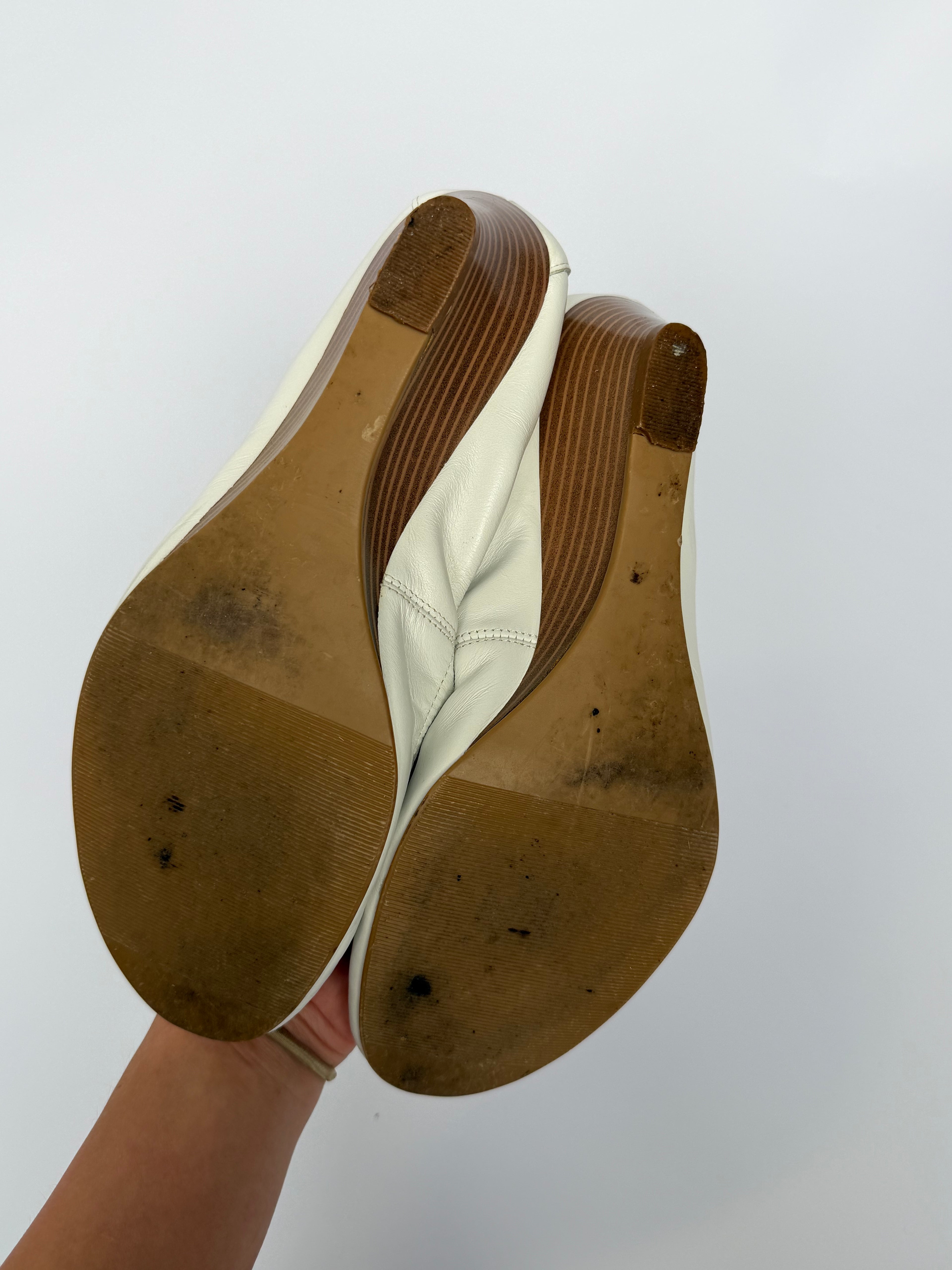 VINTAGE BALLERINA HEELS EU41