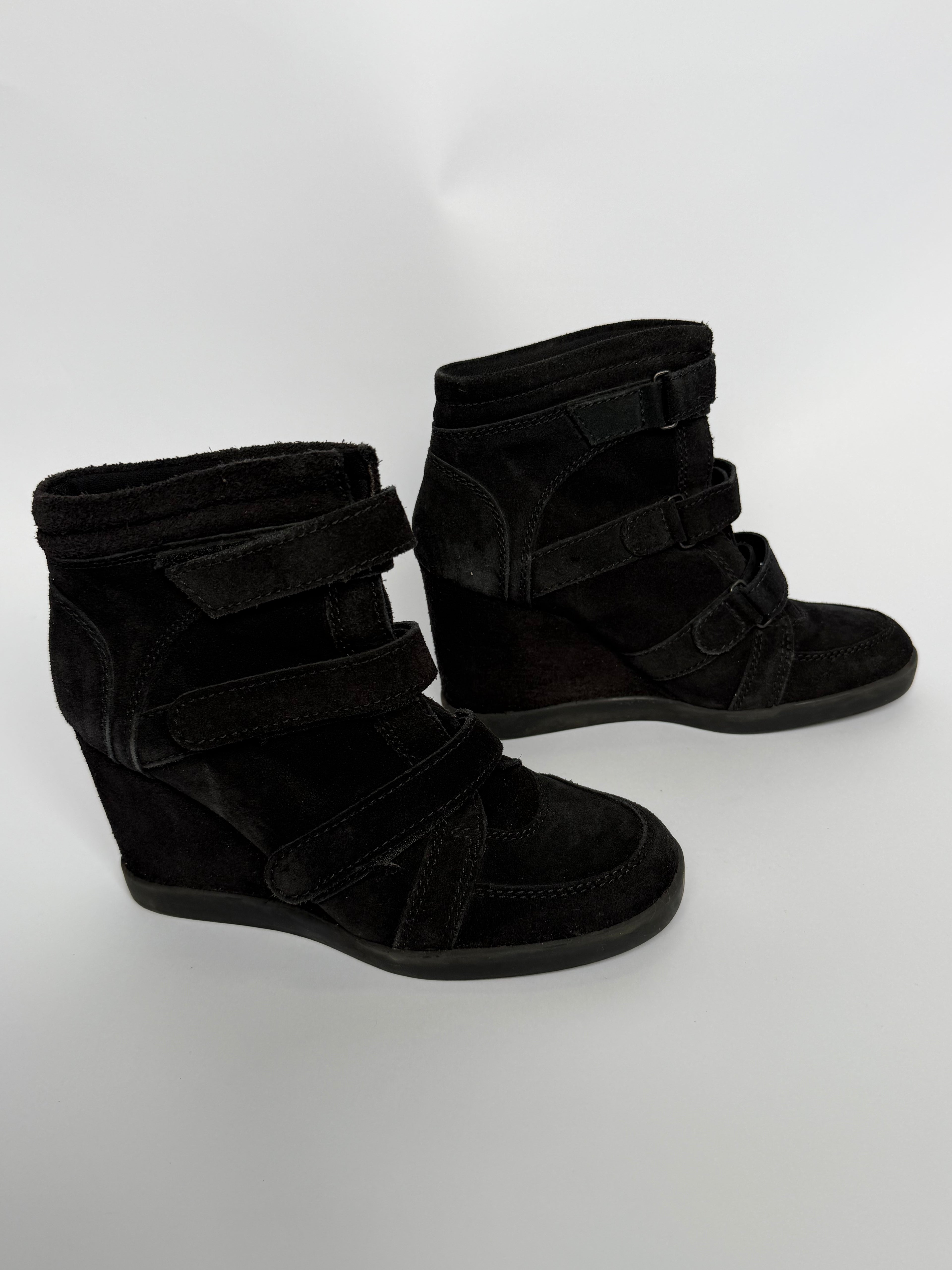 VINTAGE WEDGE SNEAKERS HEELS EU39