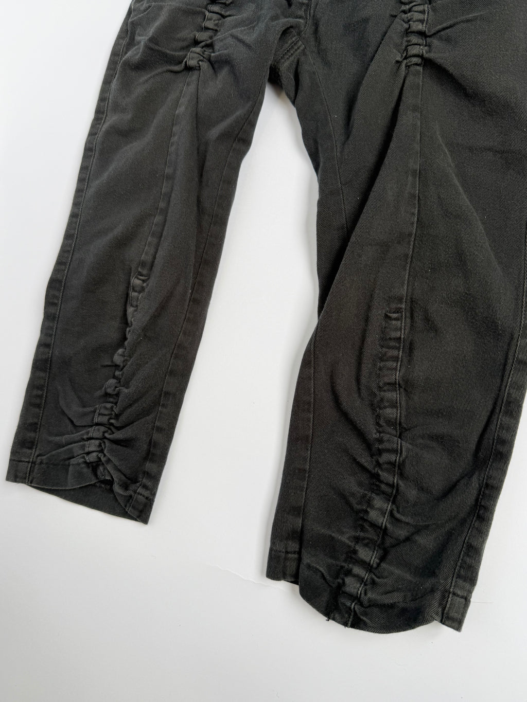 VINTAGE LOW RISE CAPRI PANTS
