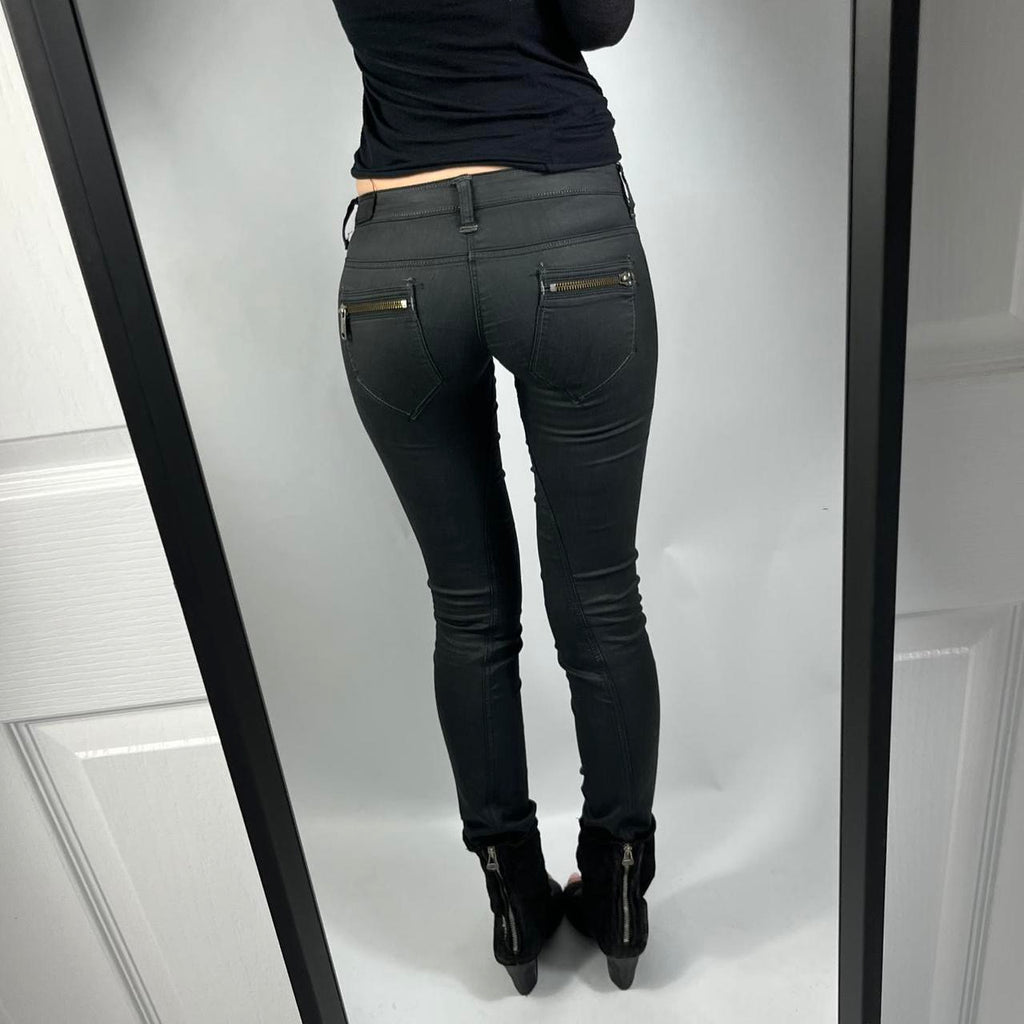 VINTAGE GUESS ROCKET LOW RISE JEANS BNWT