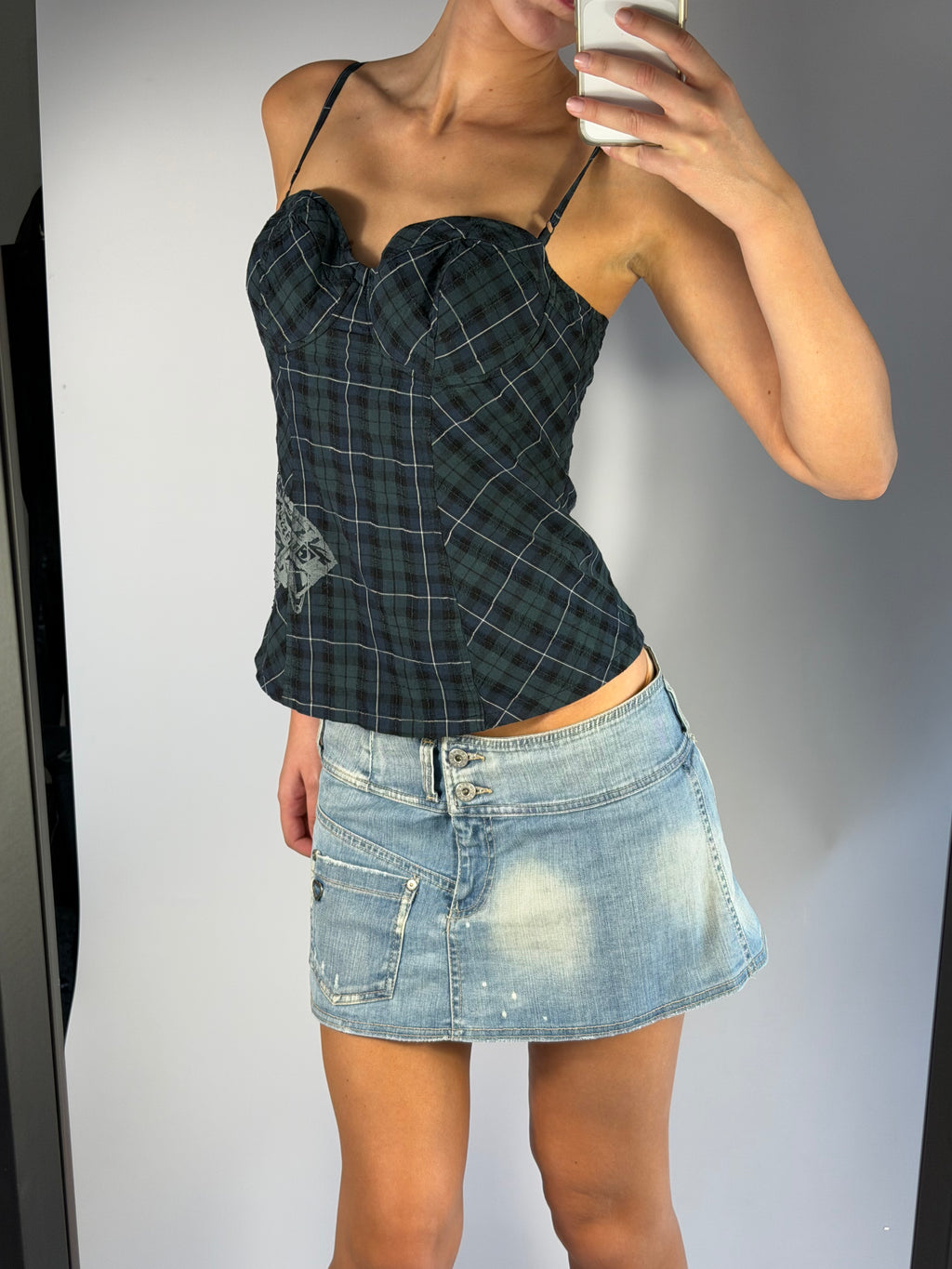 VINTAGE GUESS BUSTIER TOP