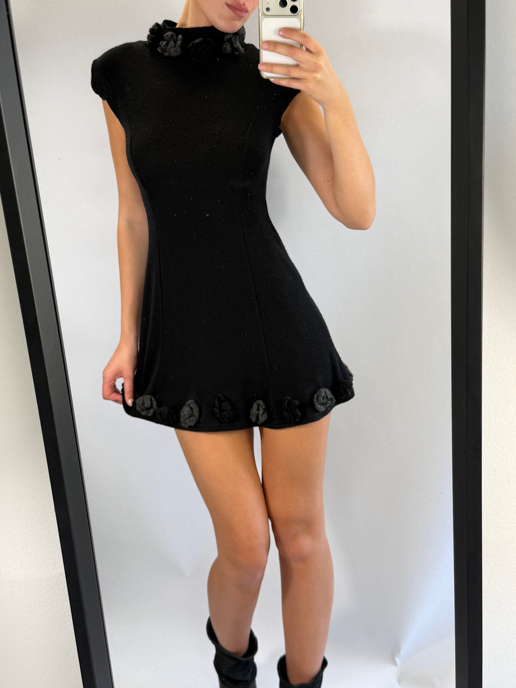 VINTAGE MINI DRESS