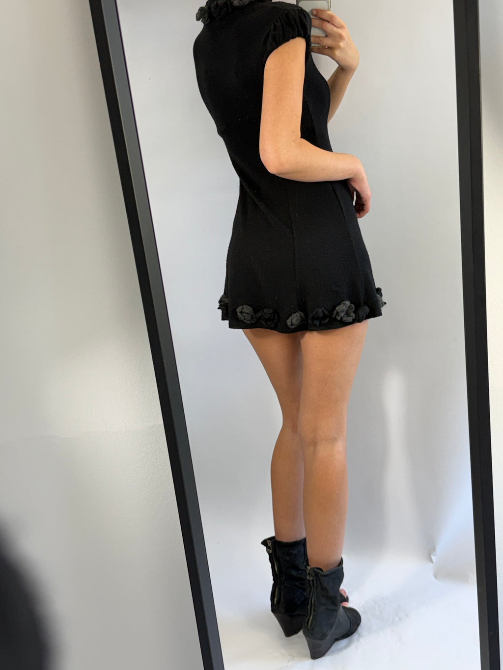 VINTAGE MINI DRESS
