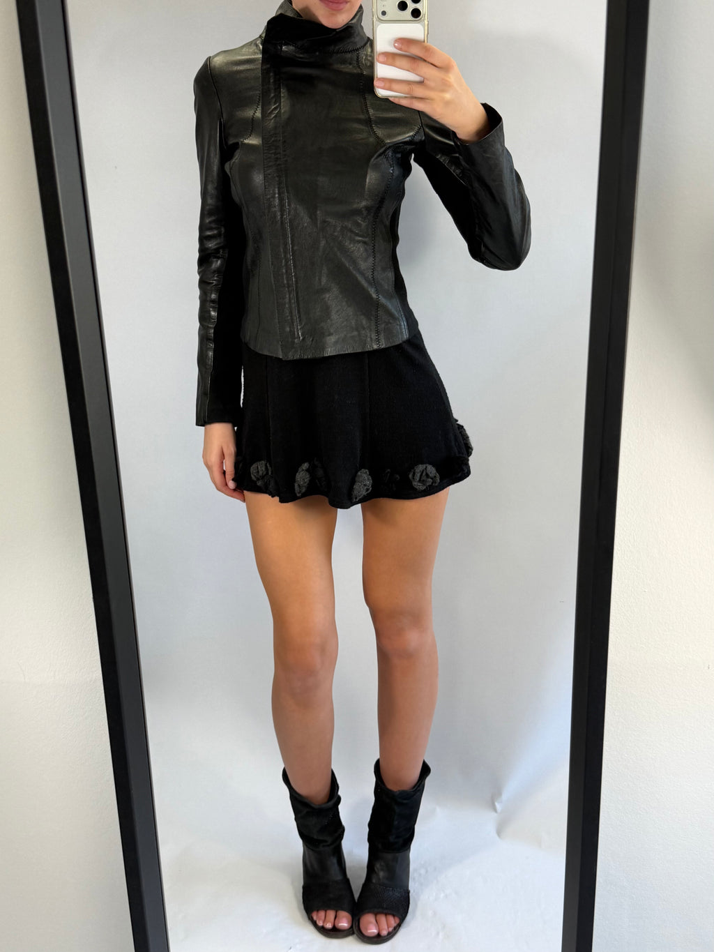 VINTAGE ASYMMETRIC LEATHER JACKET