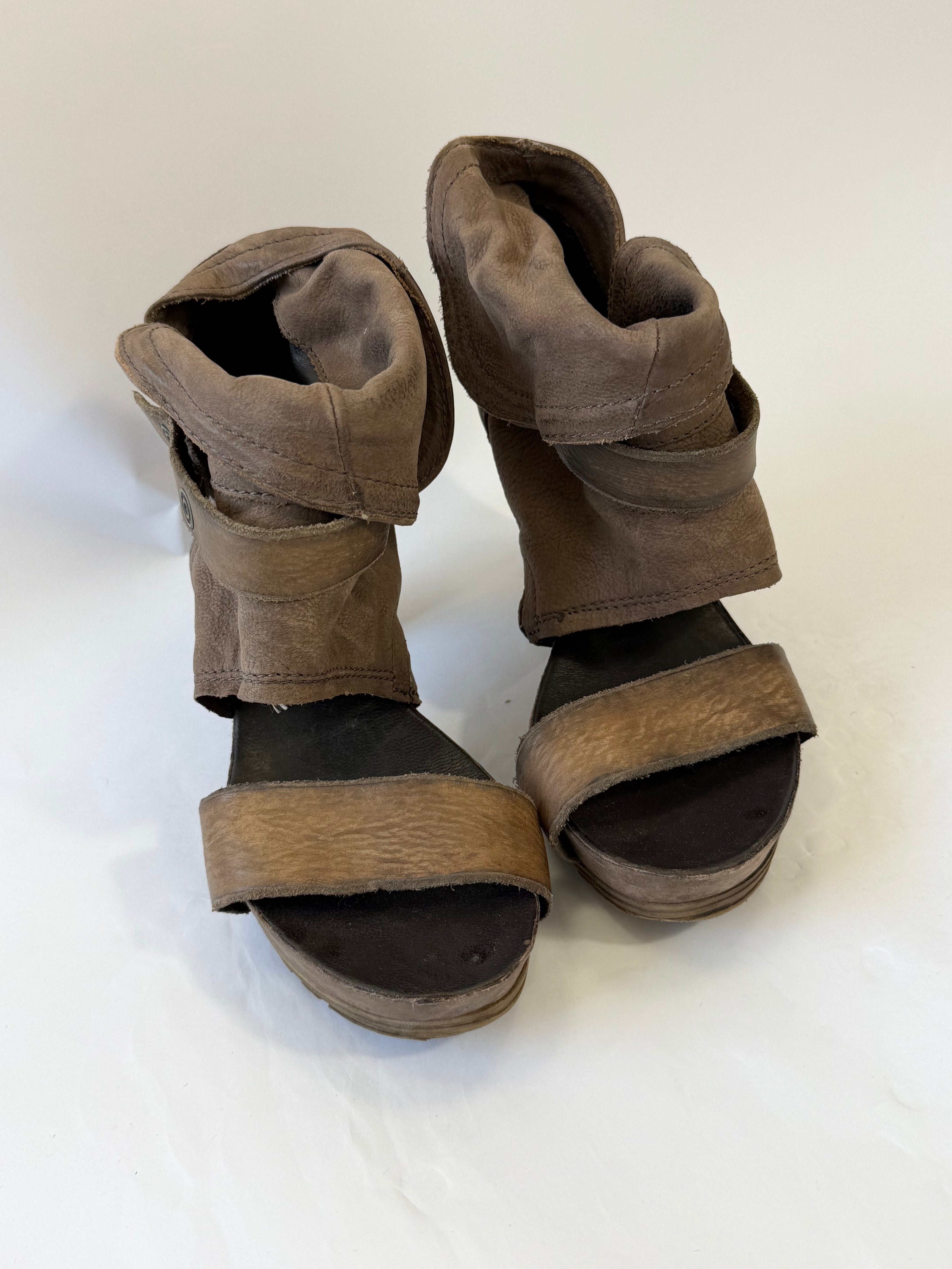 VINTAGE AS98 HEELS EU39