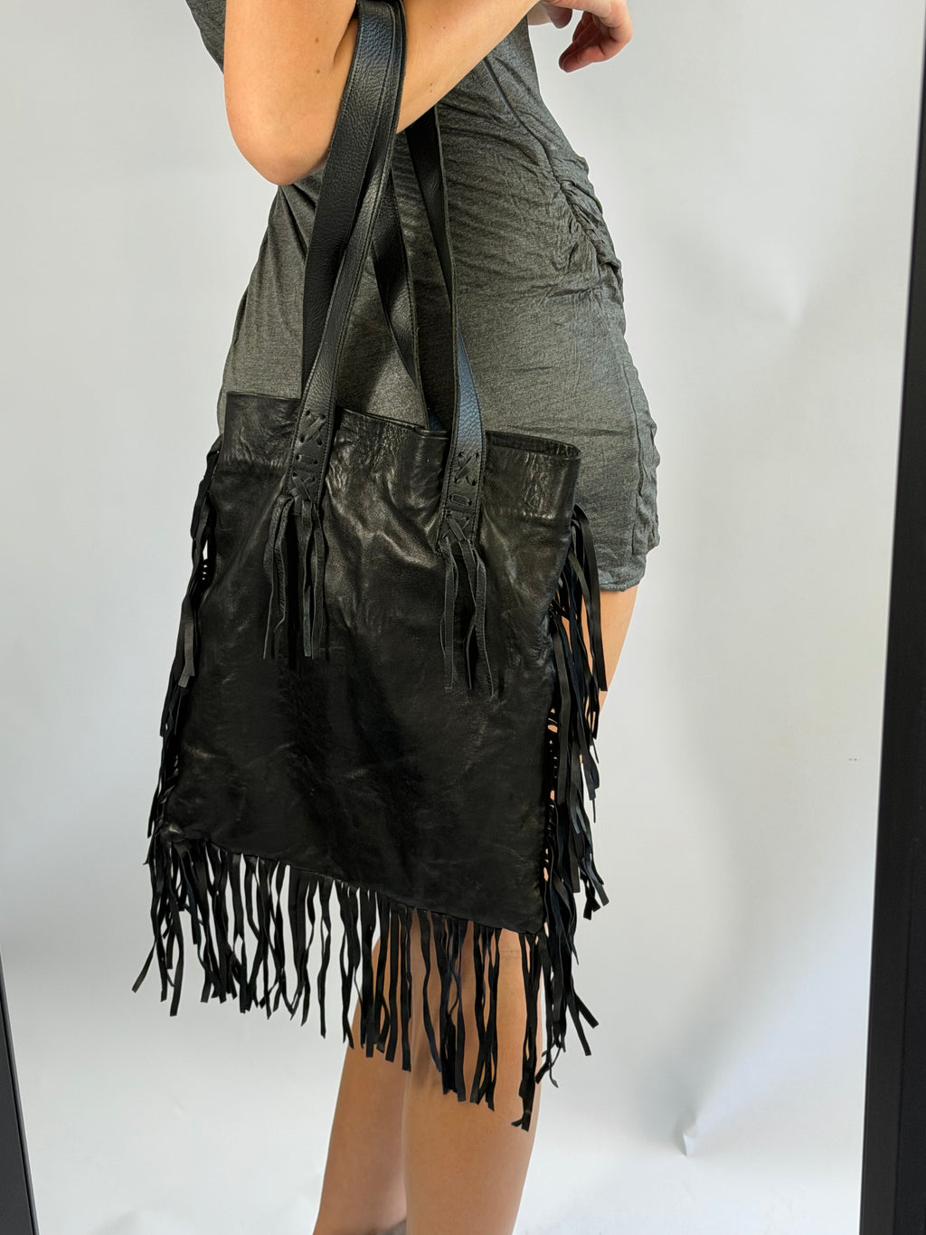 VINTAGE FRINGE BAG