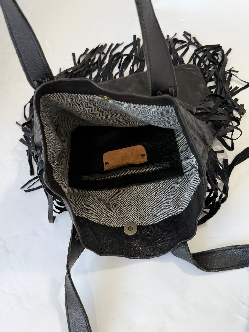 VINTAGE FRINGE BAG