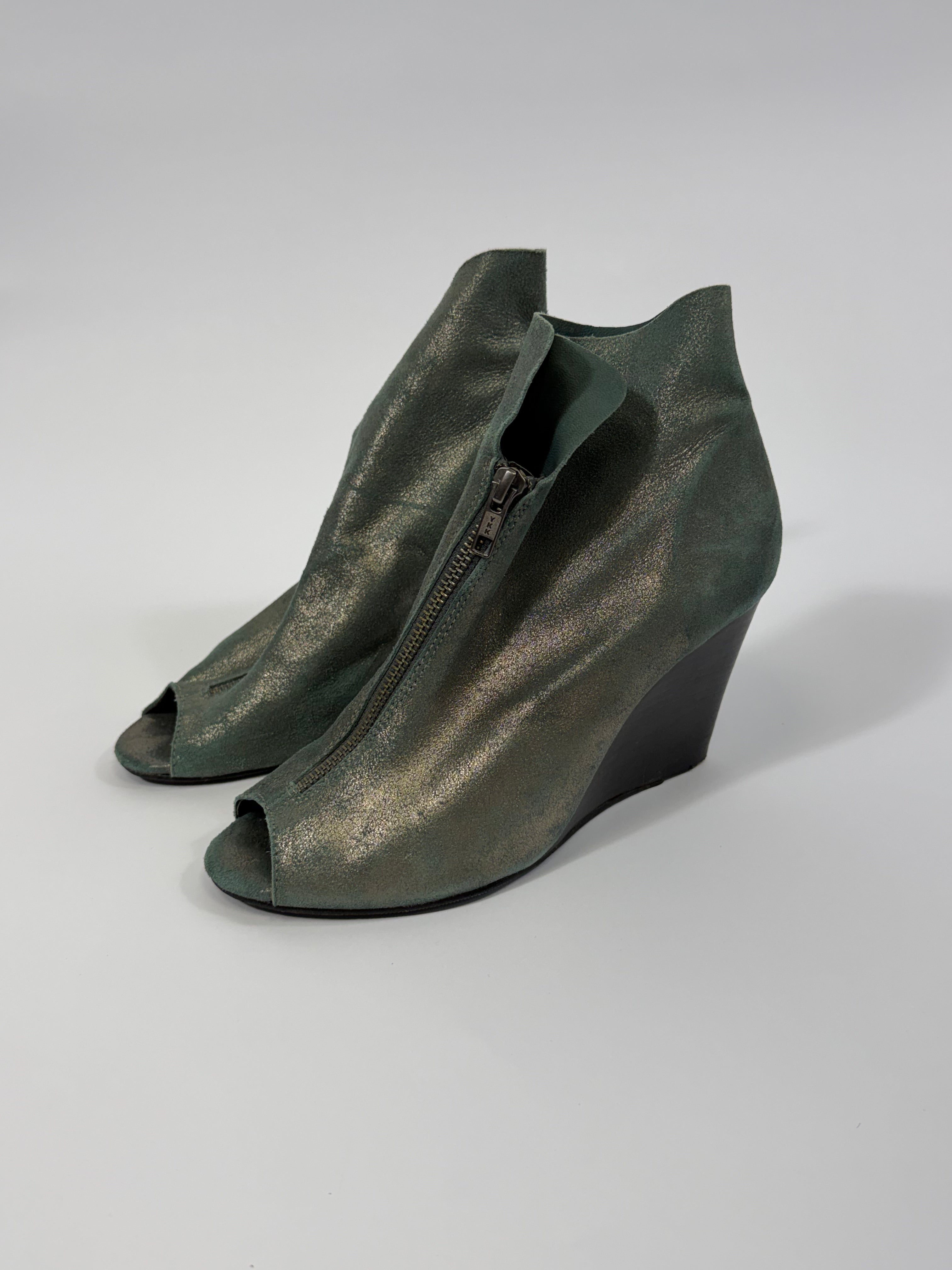 VINTAGE HEELS EU39