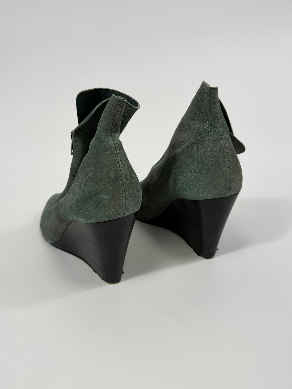 VINTAGE HEELS EU39