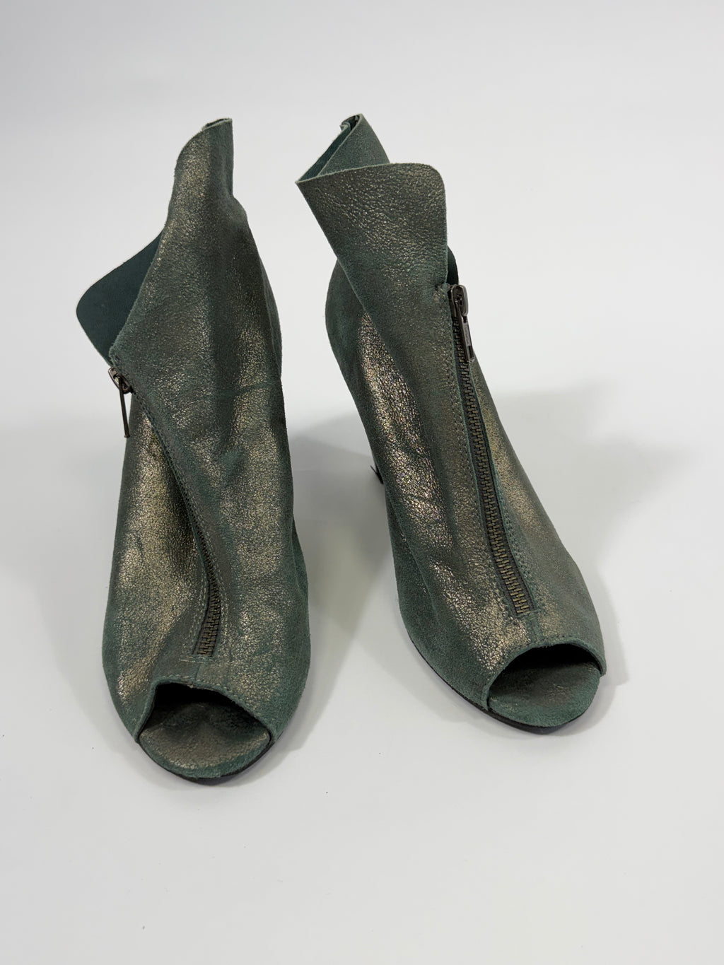 VINTAGE HEELS EU39