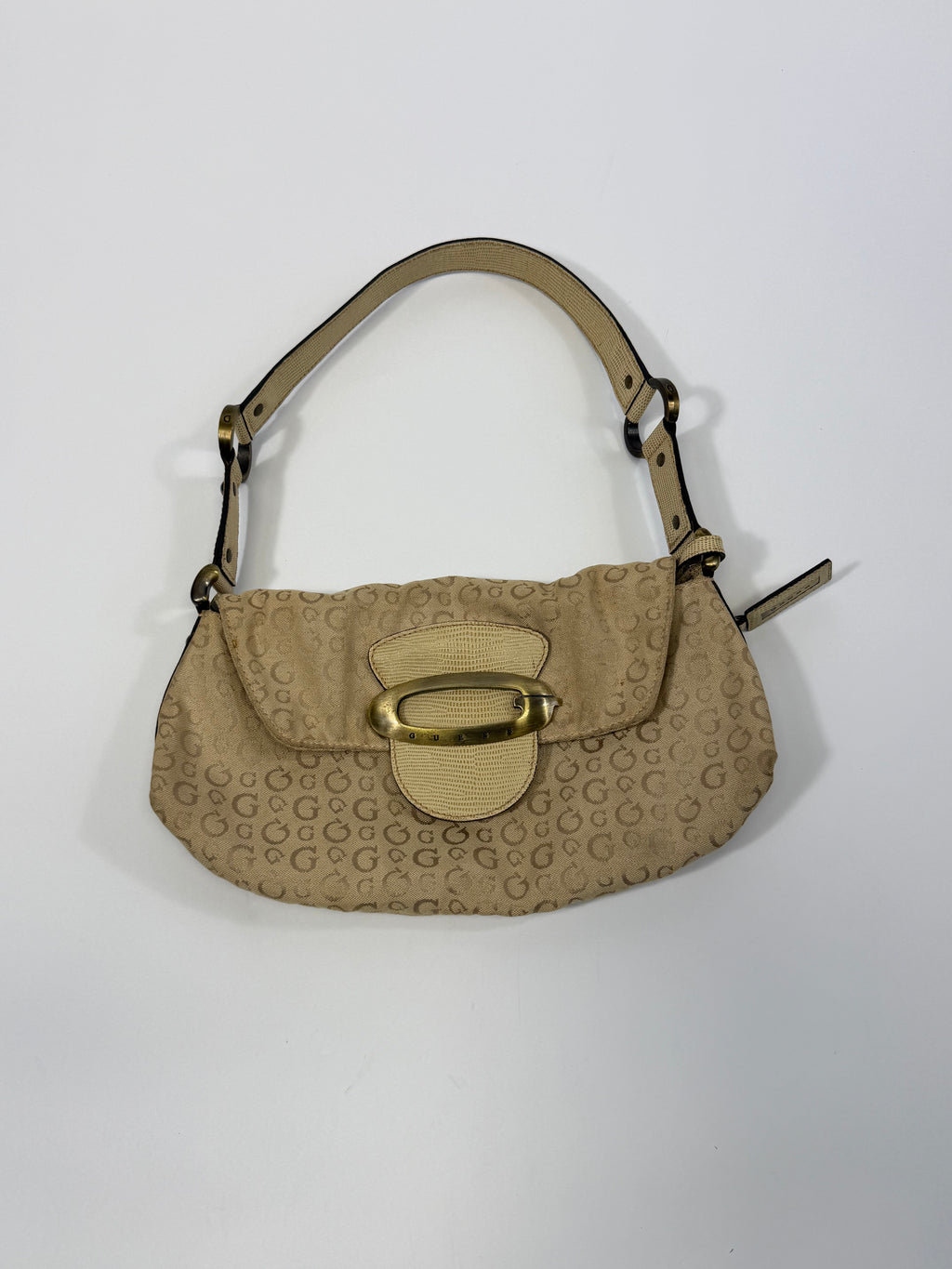 VINTAGE GUESS BAG