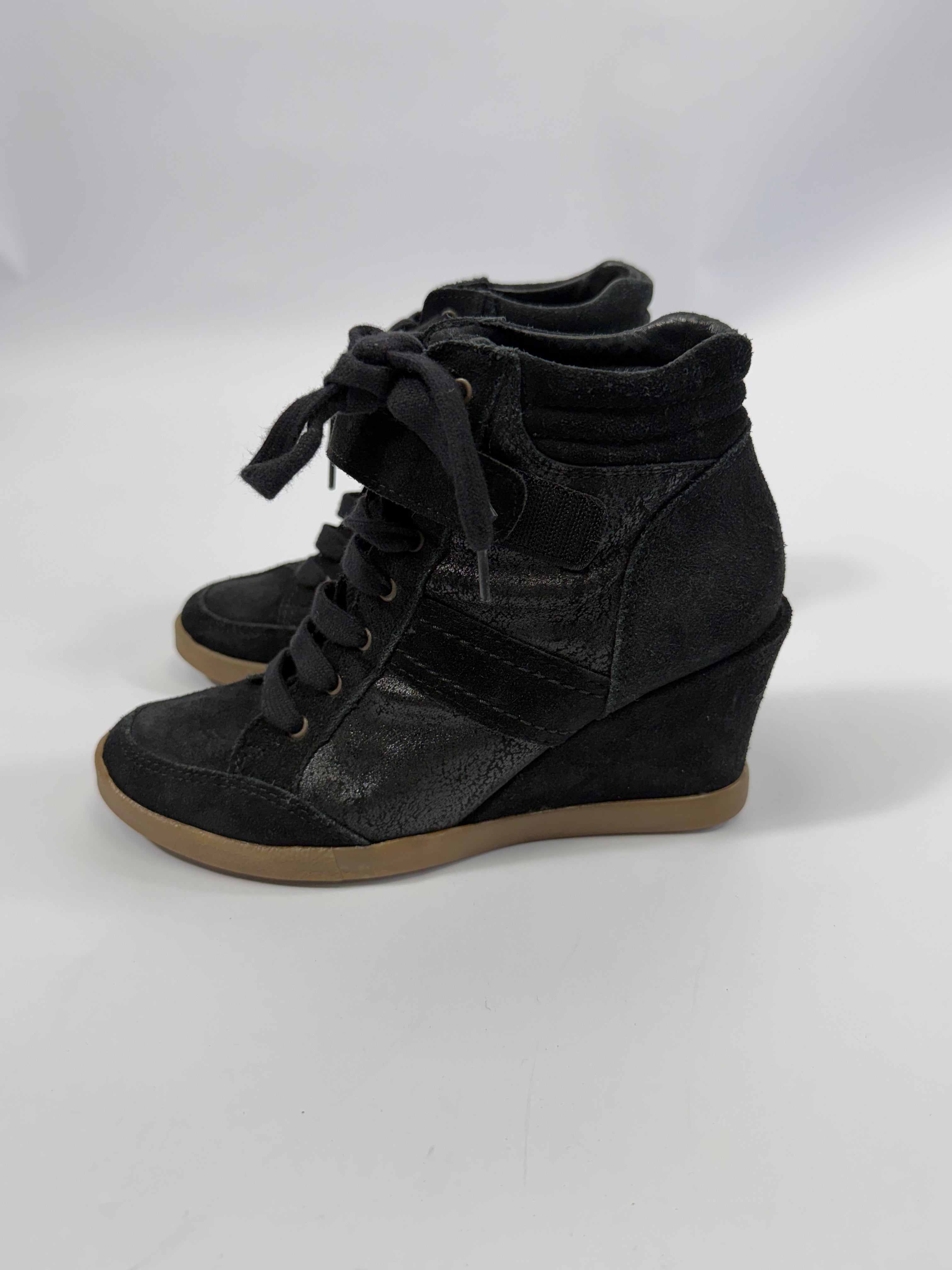 VINTAGE WEDGE SNEAKERS EU38