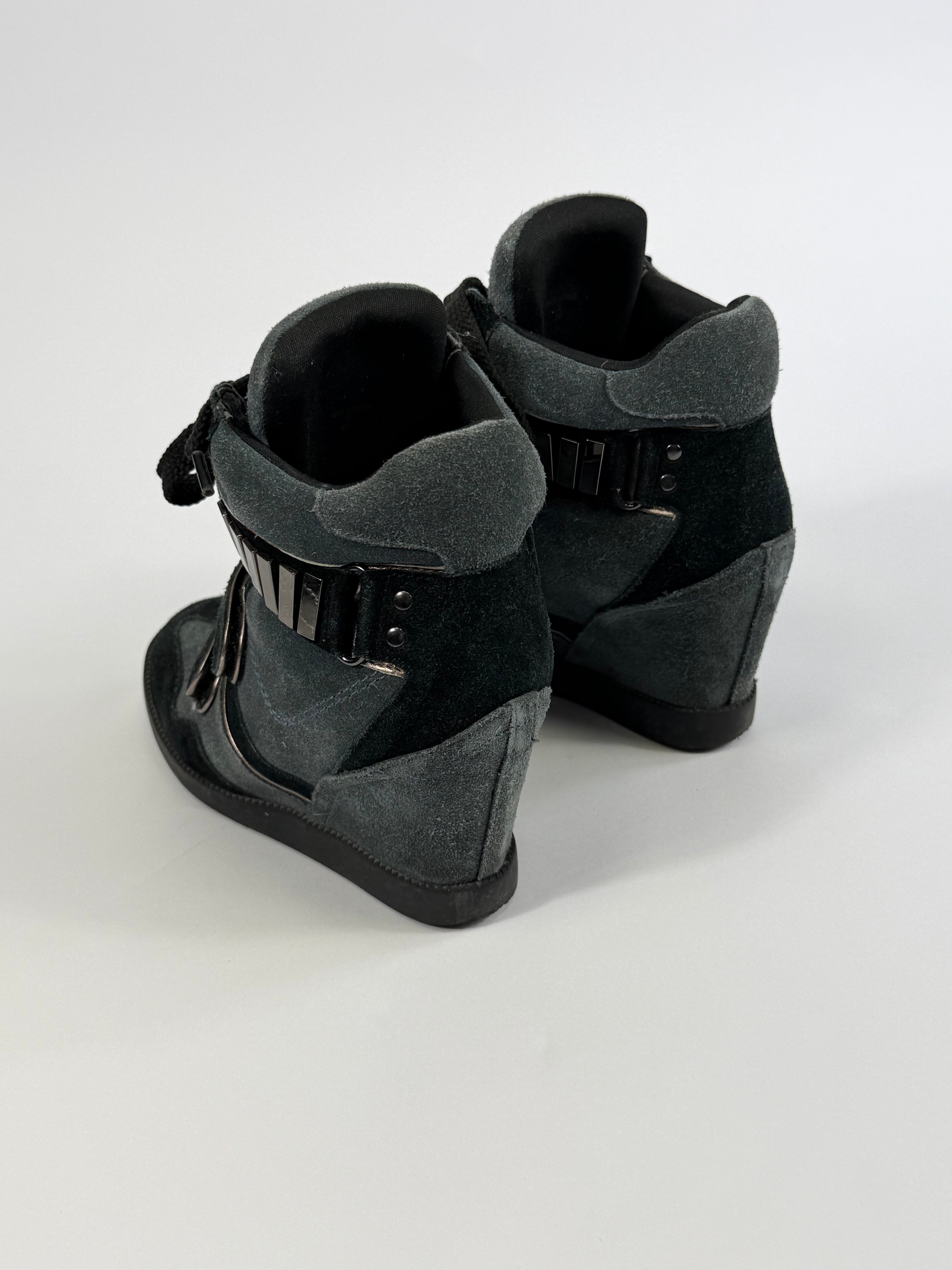 VINTAGE GUESS WEDGE SNEAKERS EU36