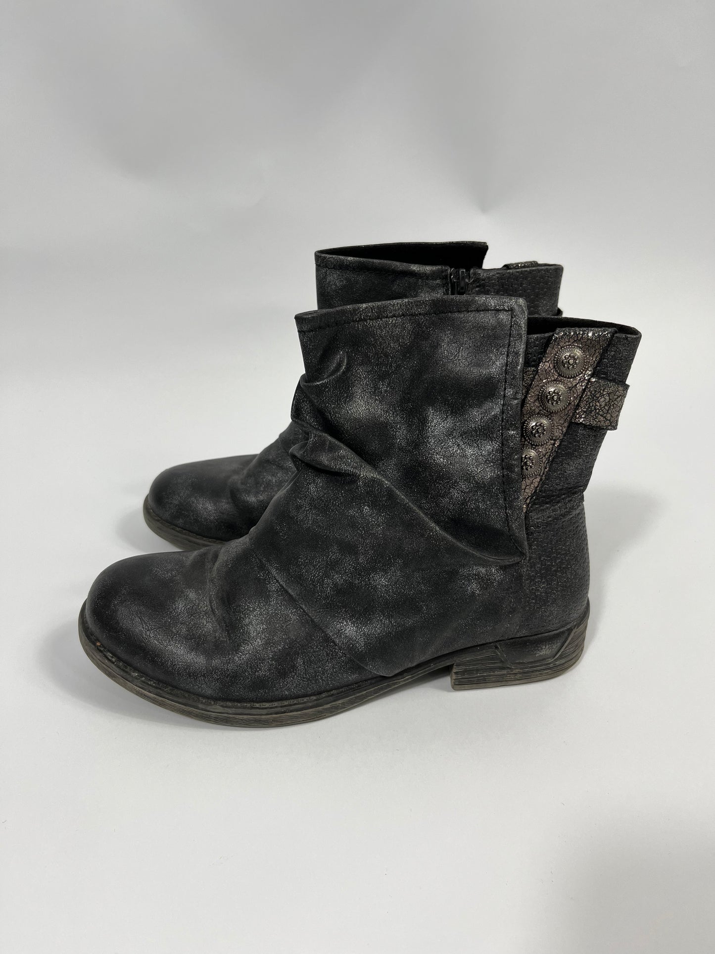 VINTAGE BOOTS EU39