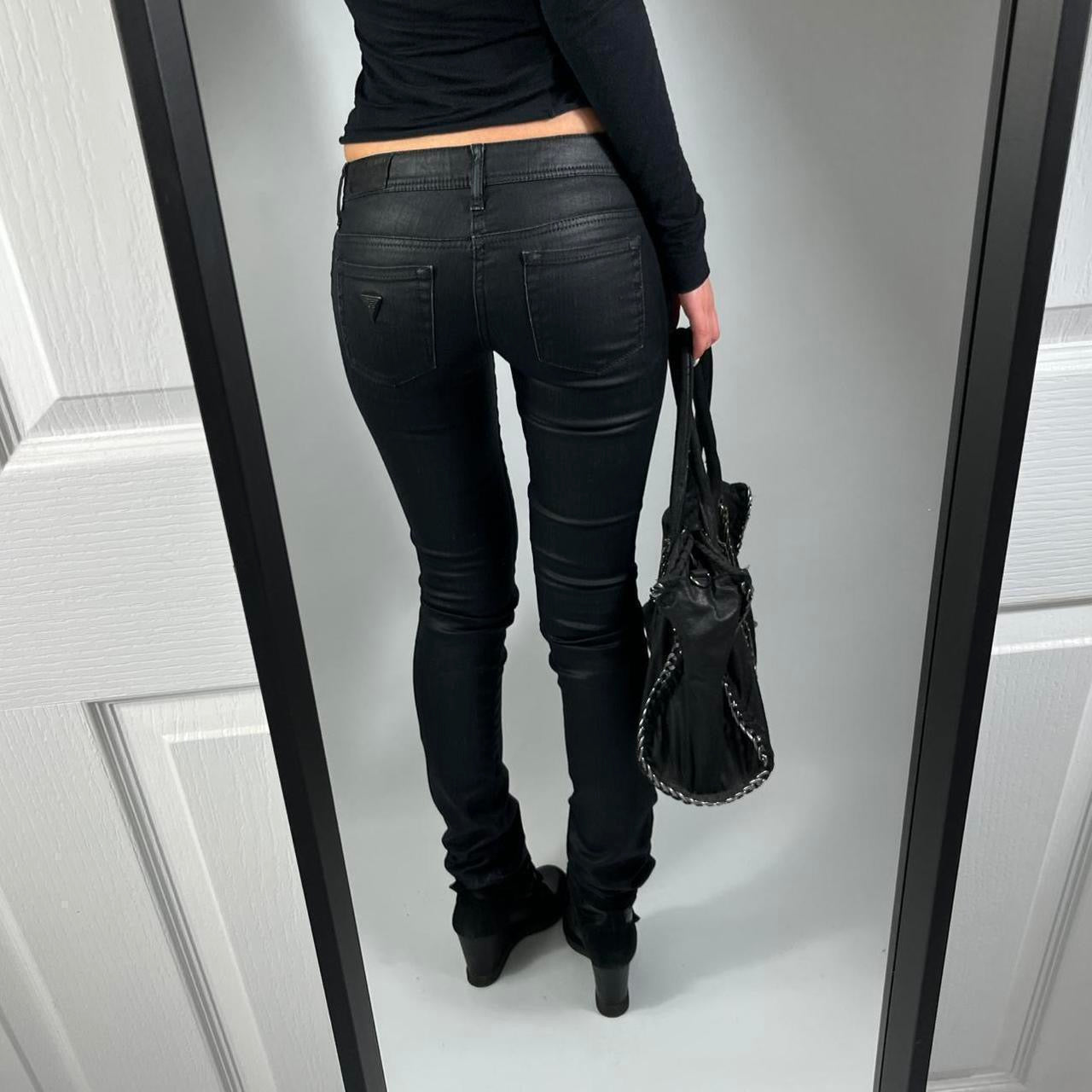 VINTAGE 2004 GUESS LOW RISE JEANS SIZE 26