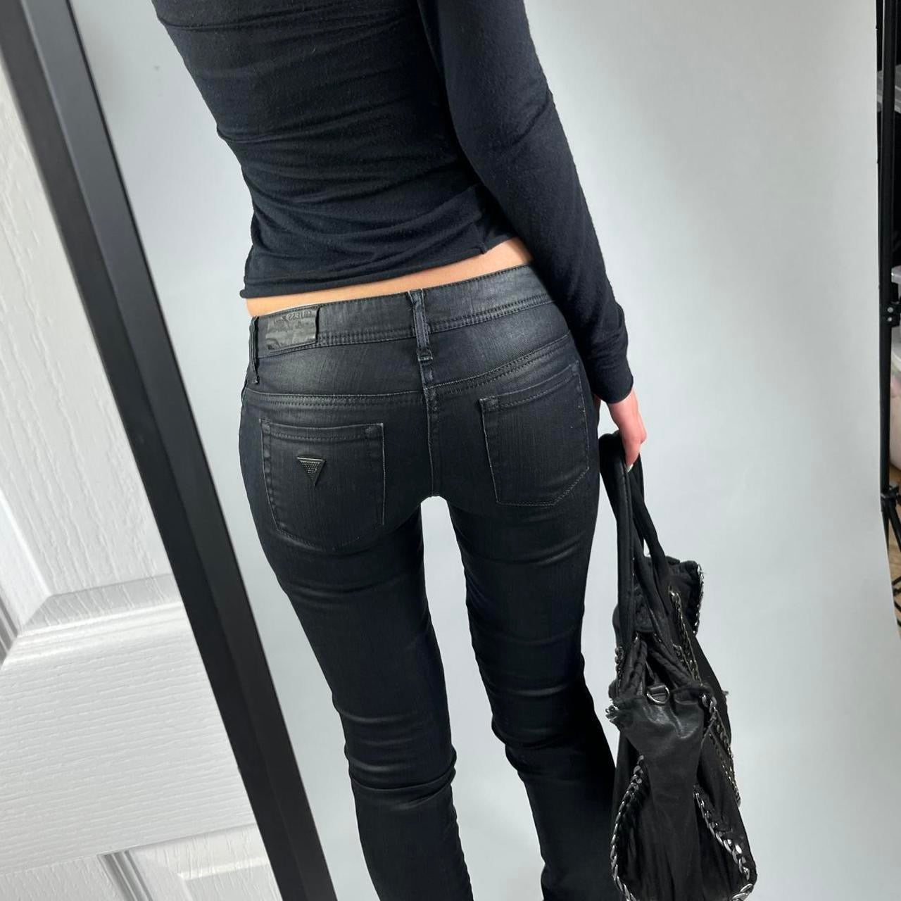VINTAGE 2004 GUESS LOW RISE JEANS SIZE 26