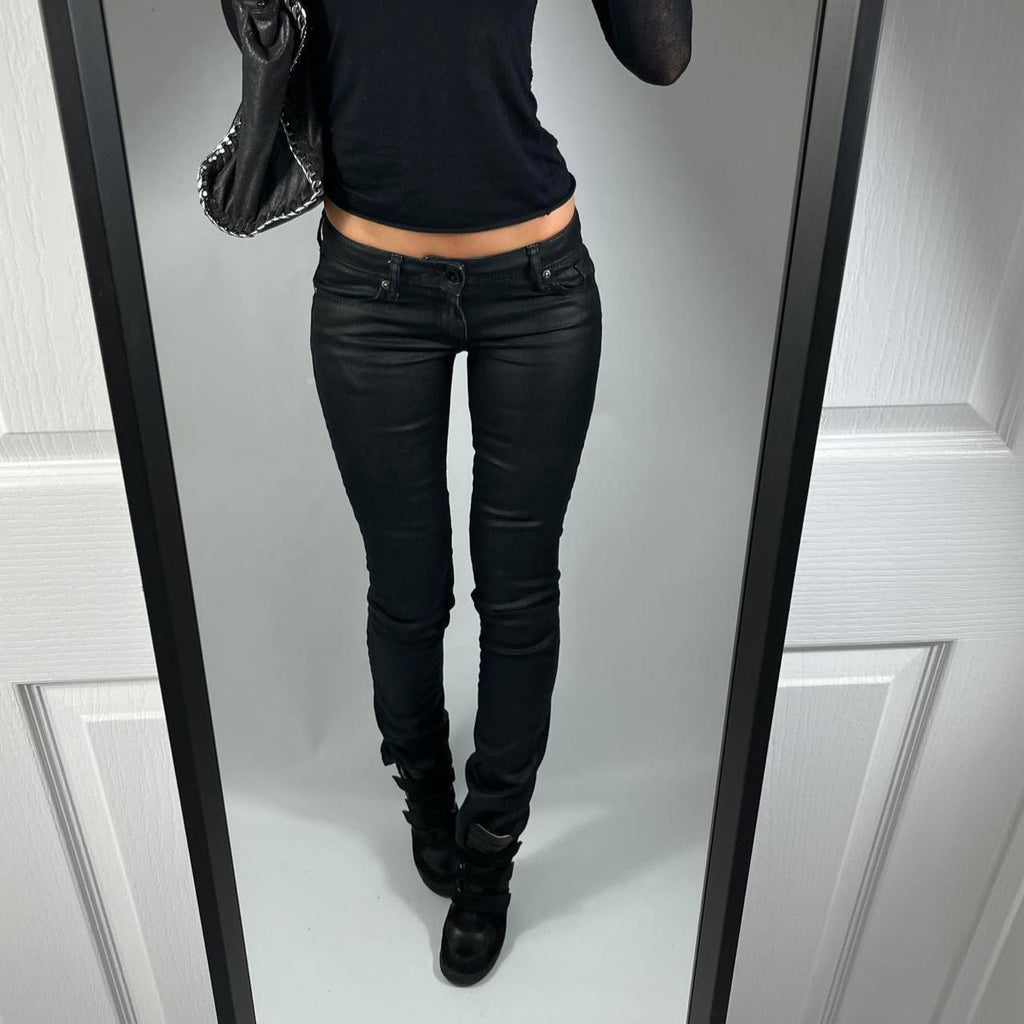 VINTAGE 2004 GUESS LOW RISE JEANS SIZE 26