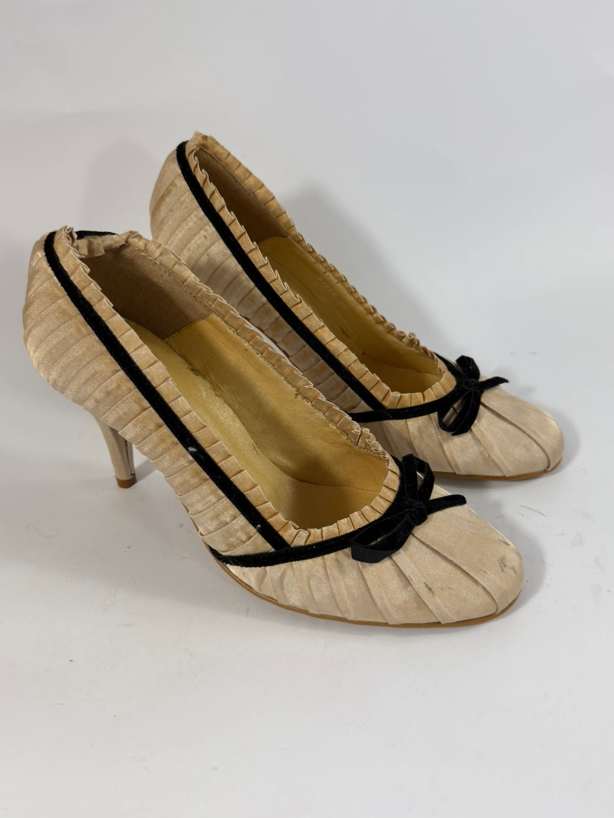 VINTAGE BALLERINA HEELS EU40