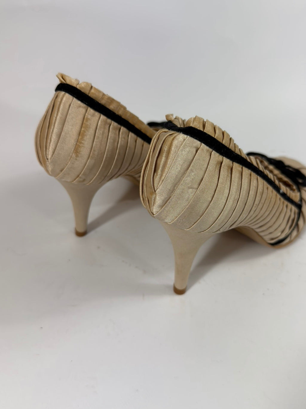 VINTAGE BALLERINA HEELS EU40