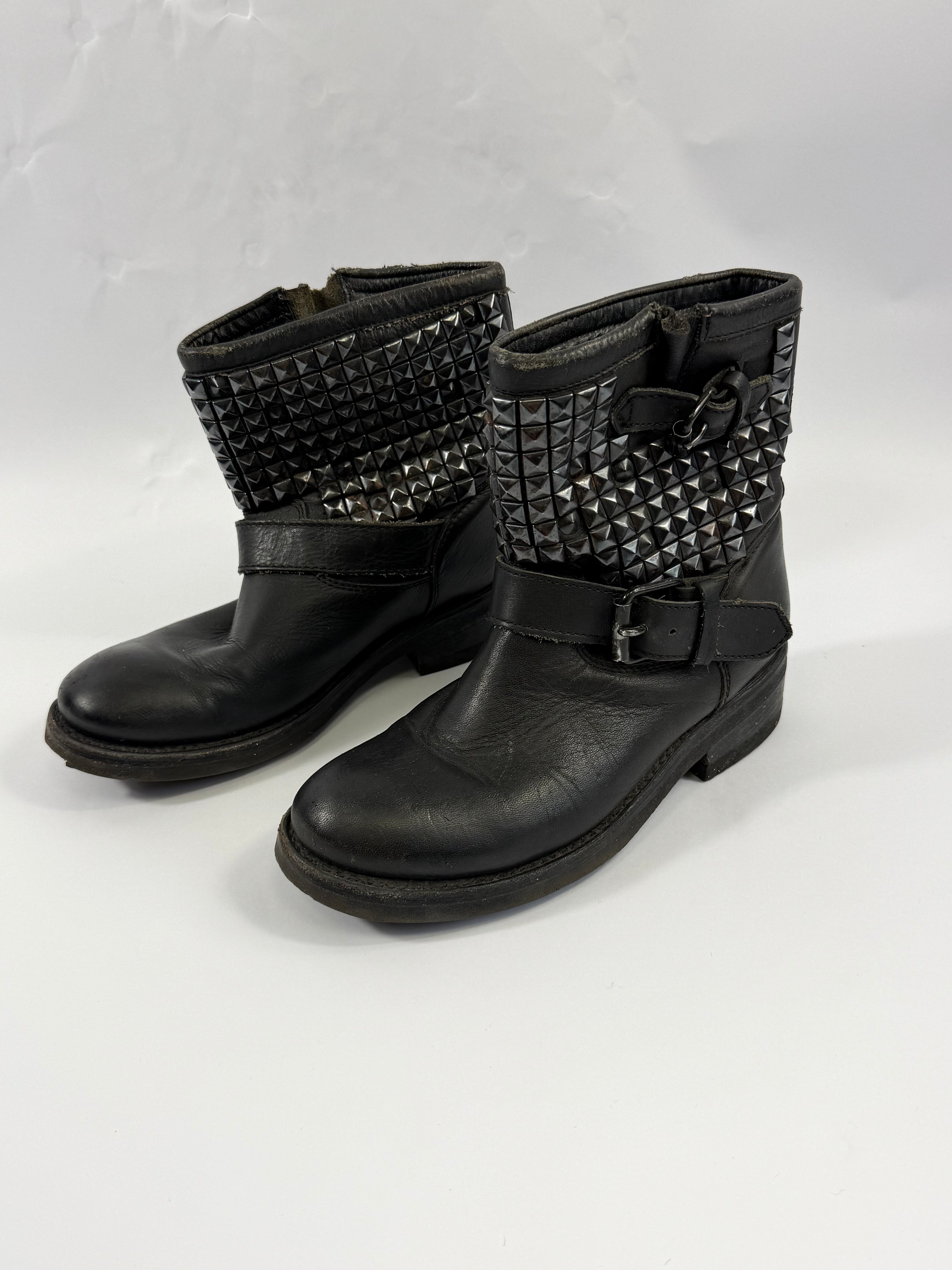 VINTAGE ASH BOOTS EU37