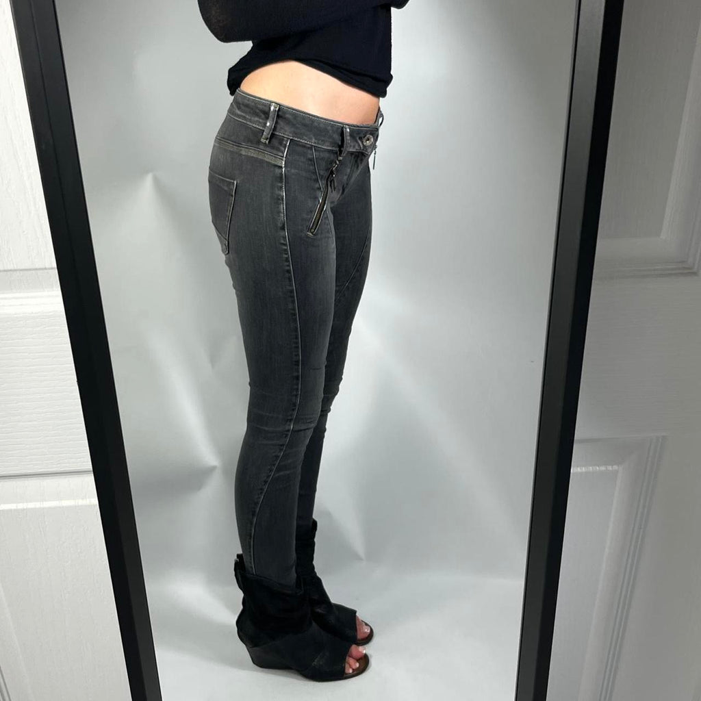 VINTAGE GUESS LOW RISE JEANS