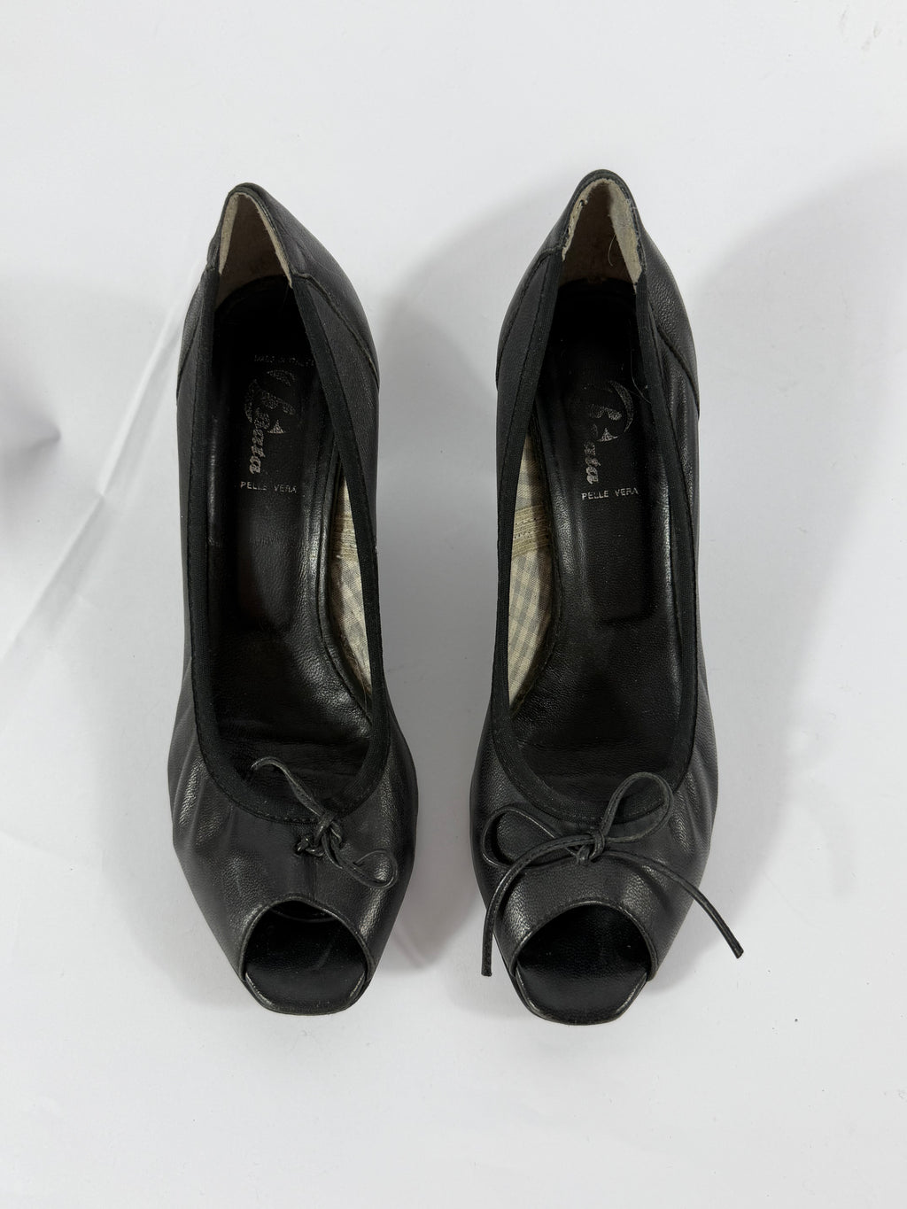 VINTAGE OPEN TOE HEELS EU40