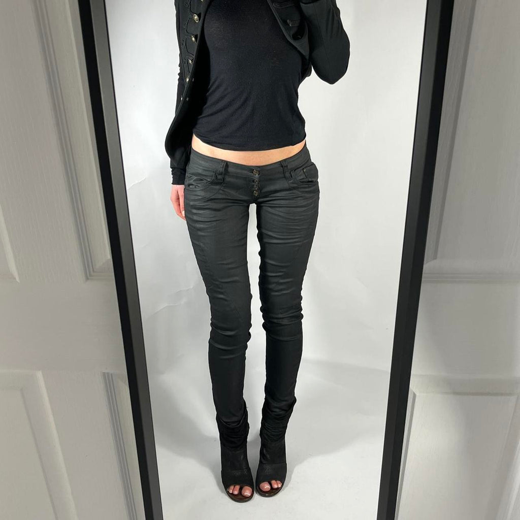 VINTAGE LOW RISE JEANS SIZE XXS
