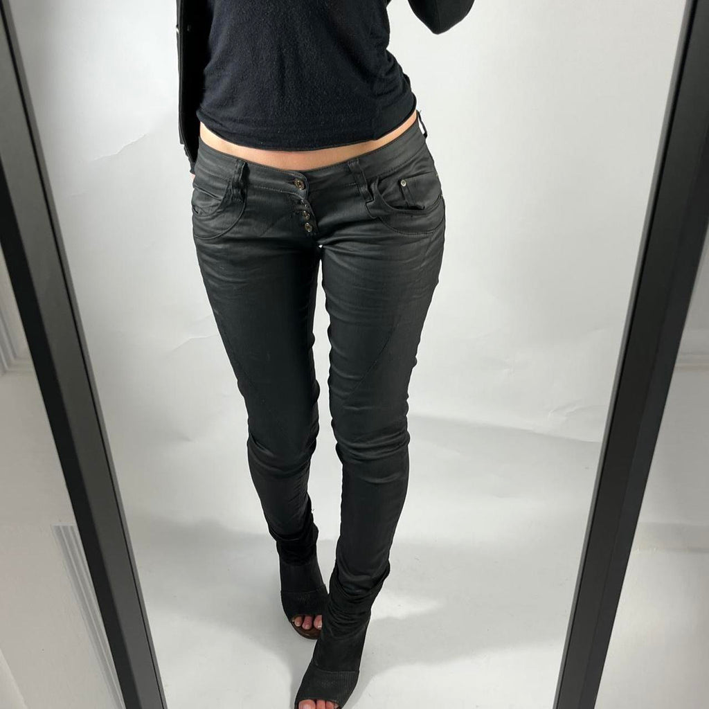 VINTAGE LOW RISE JEANS SIZE XXS