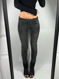 VINTAGE 2004 GUESS LOW RISE JEANS SIZE 27