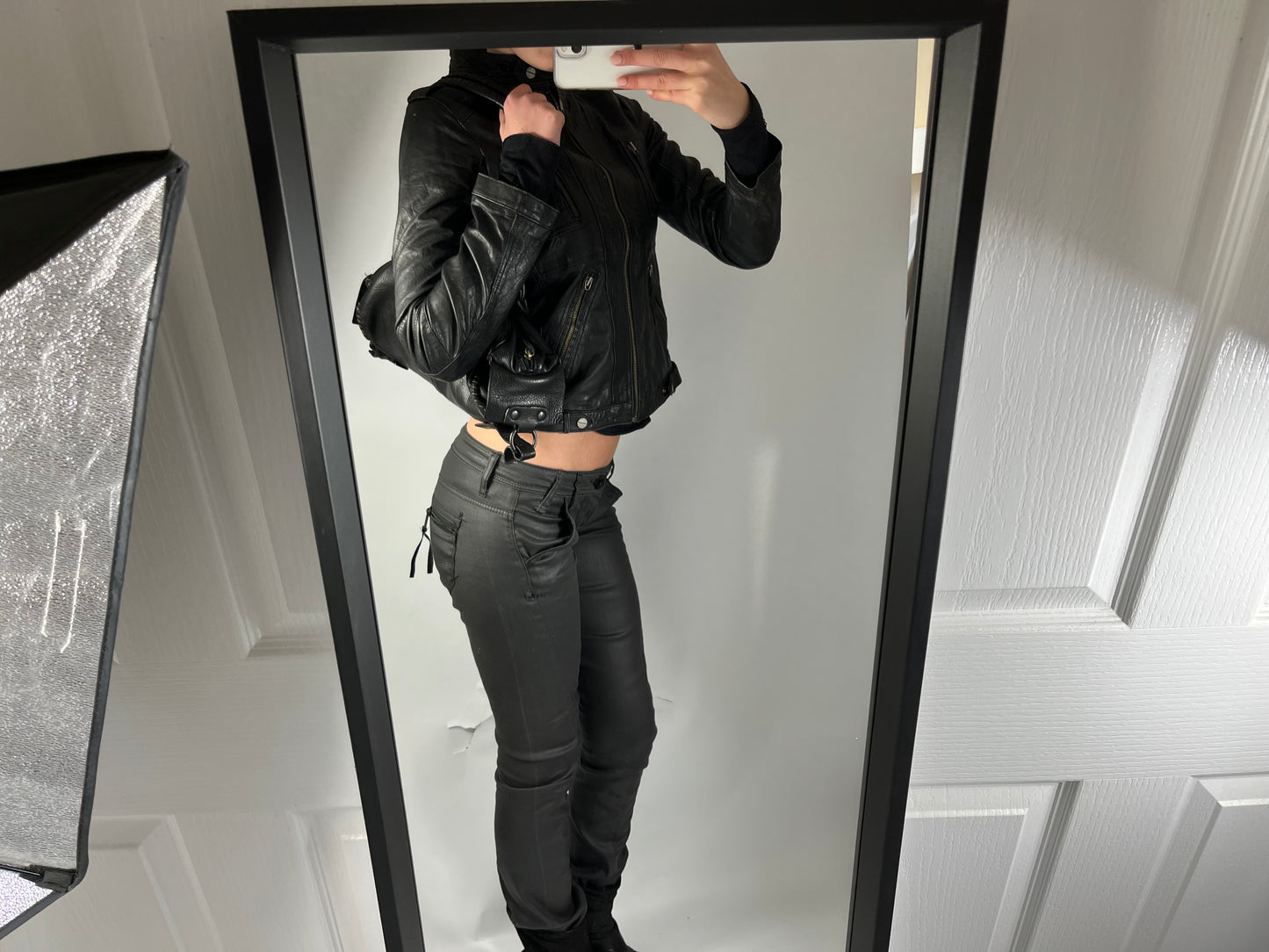VINTAGE LEATHER JACKET