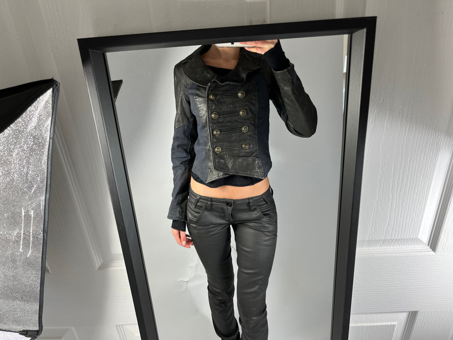 VINTAGE LEATHER JACKET