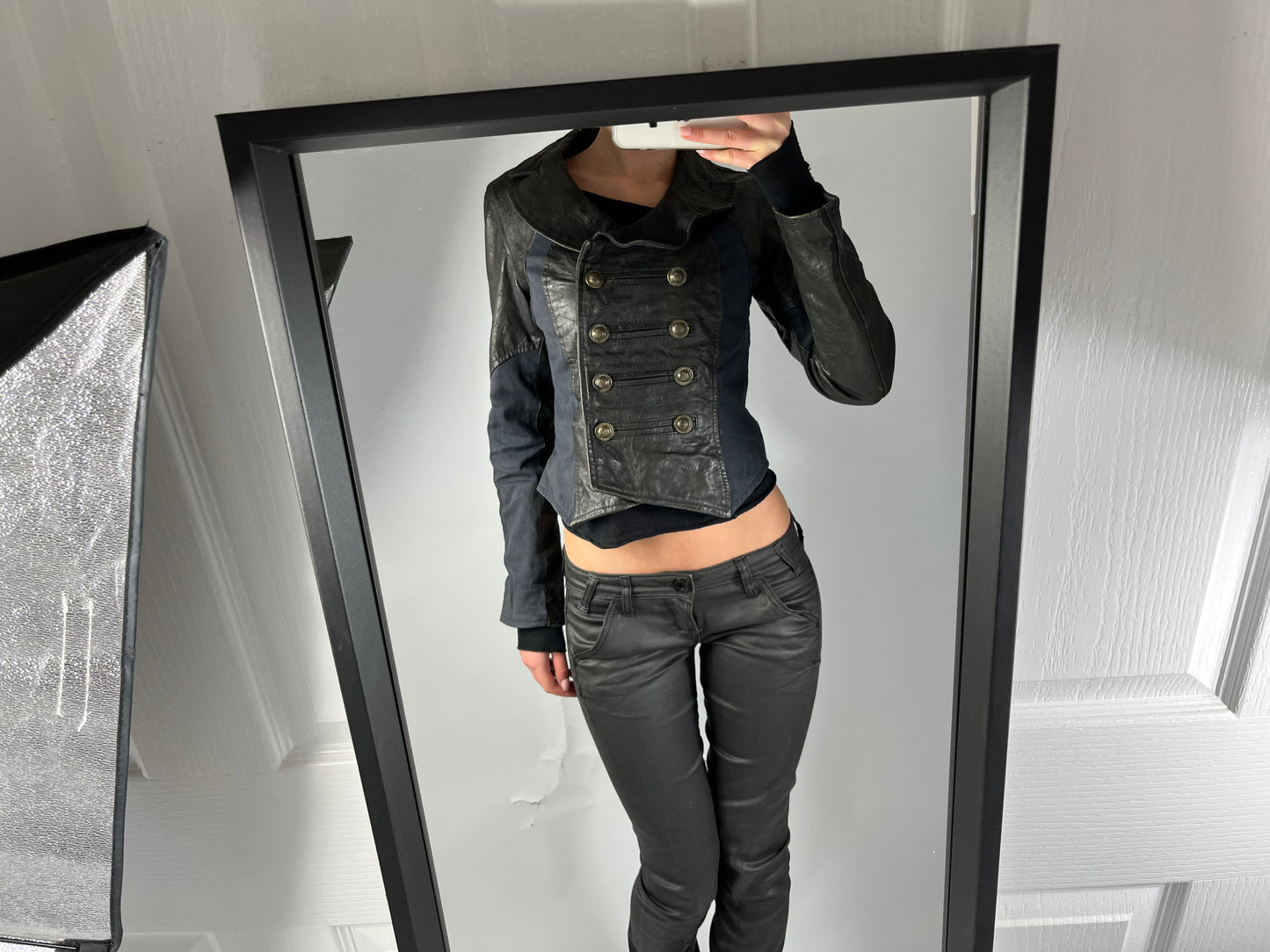 VINTAGE LEATHER JACKET