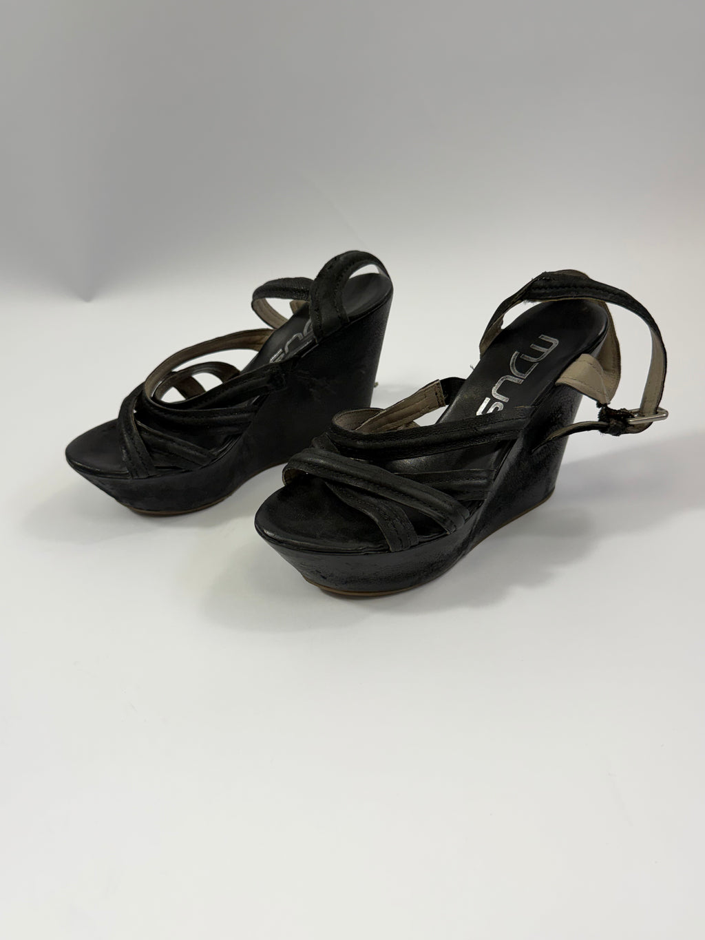 VINTAGE HEELS EU35