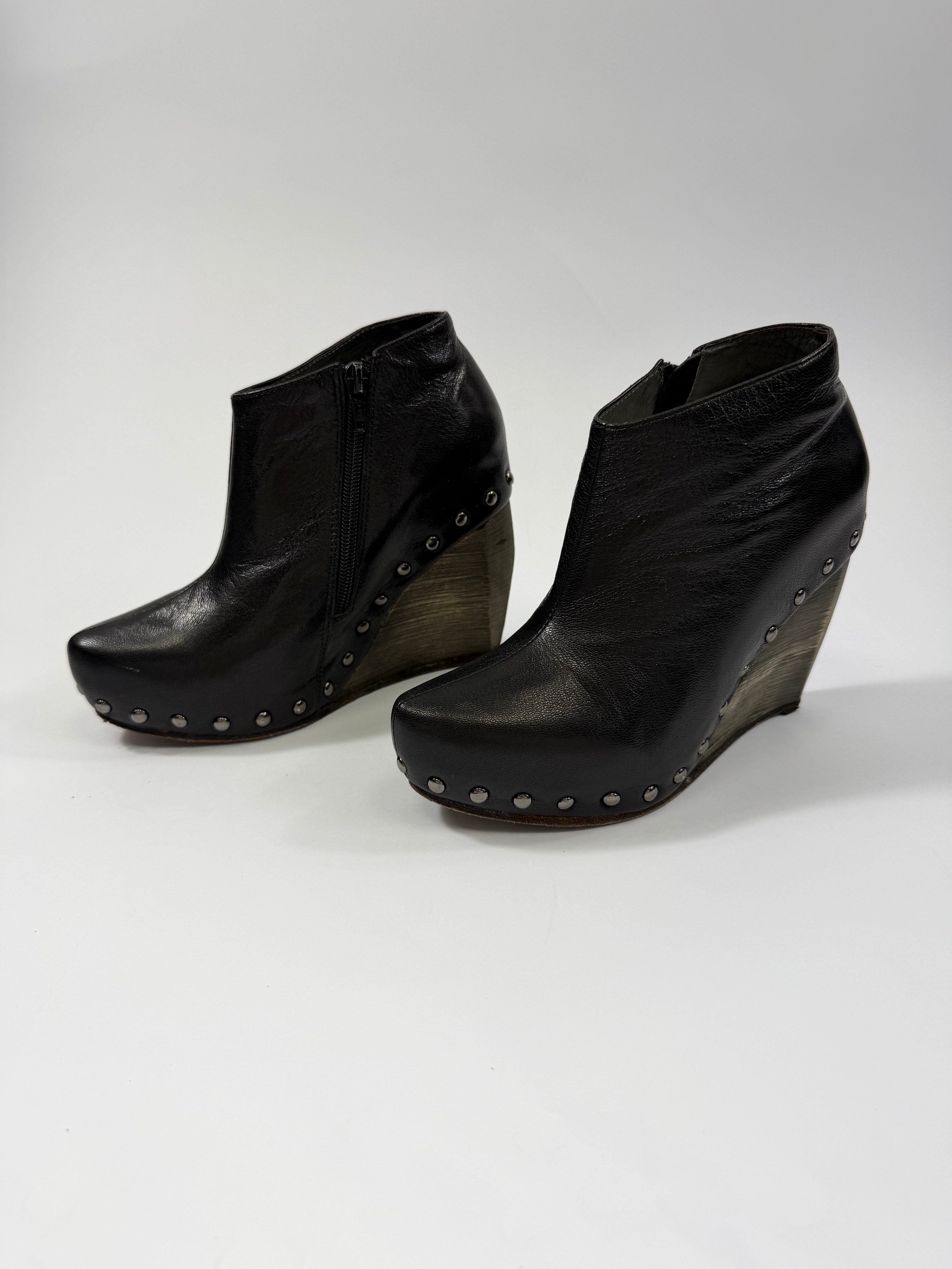 VINTAGE HEELS EU36