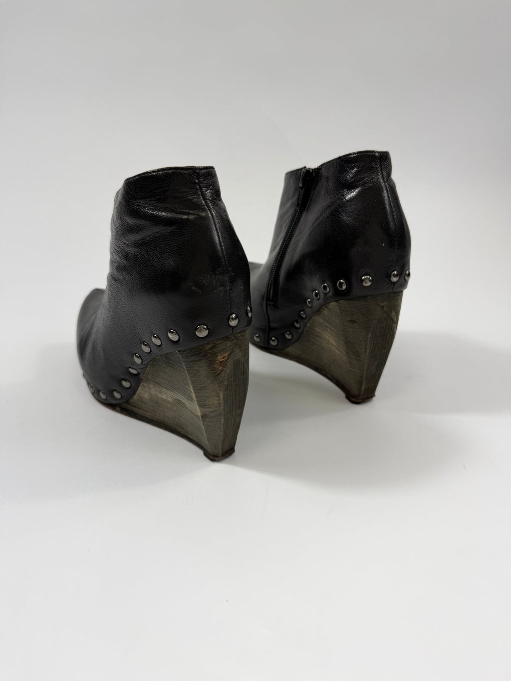 VINTAGE HEELS EU36