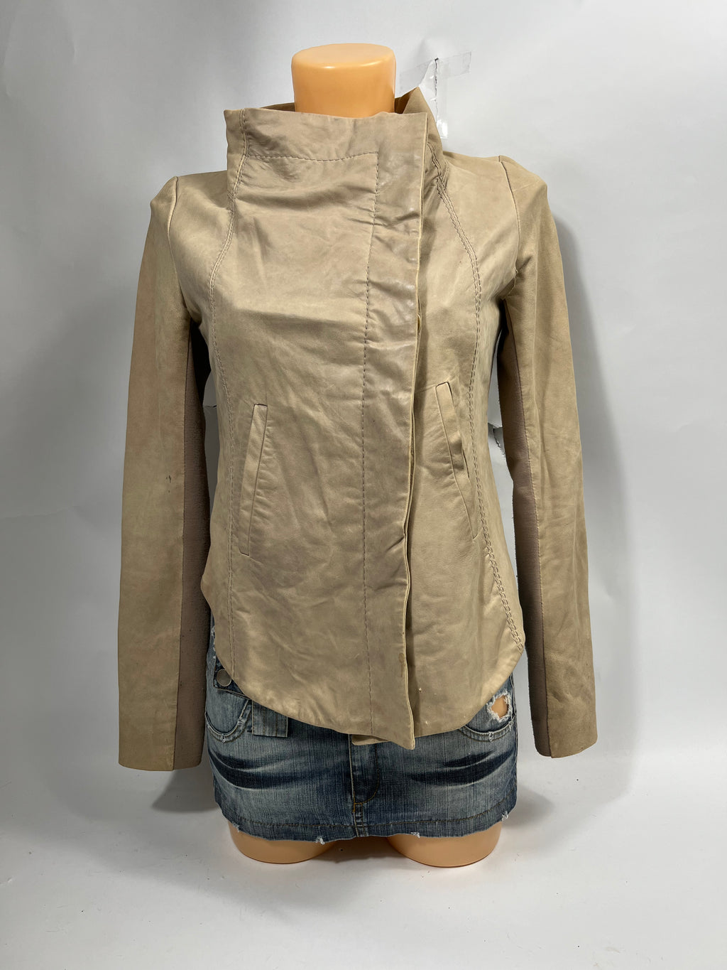 VINTAGE ASYMMETRIC LEATHER JACKET