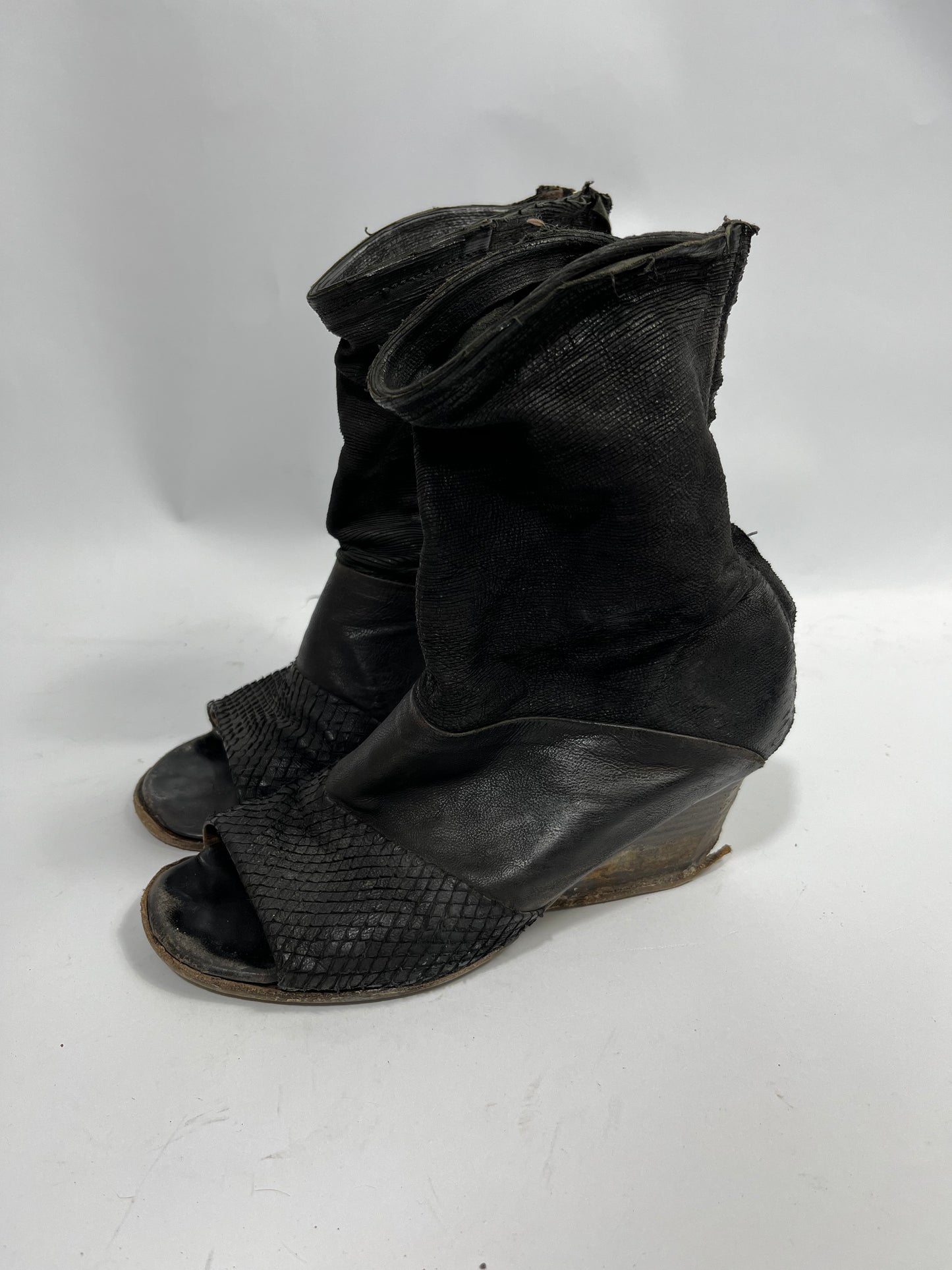 AS98 OPEN TOE WEDGE HEELS