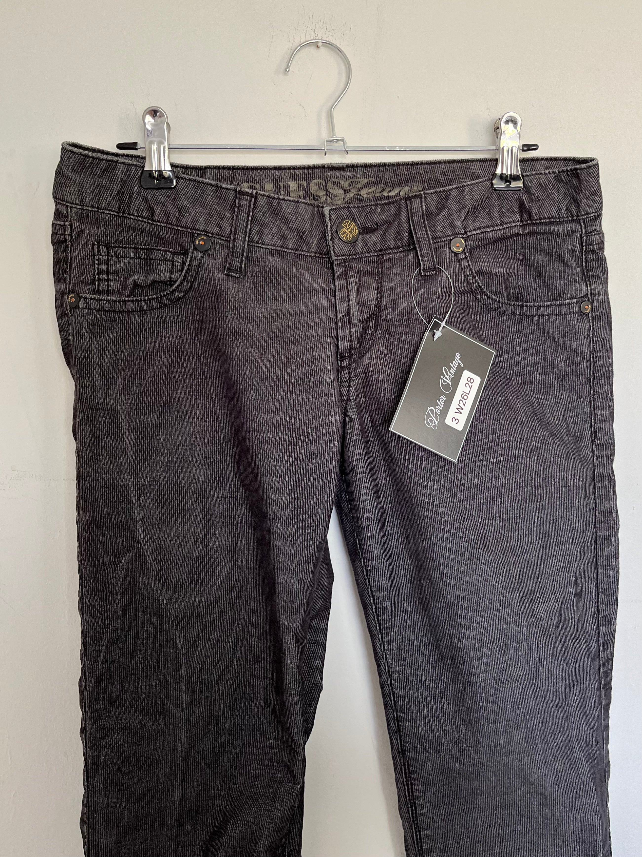 VINTAGE 2000S GUESS LOW RISE JEANS SIZE 26